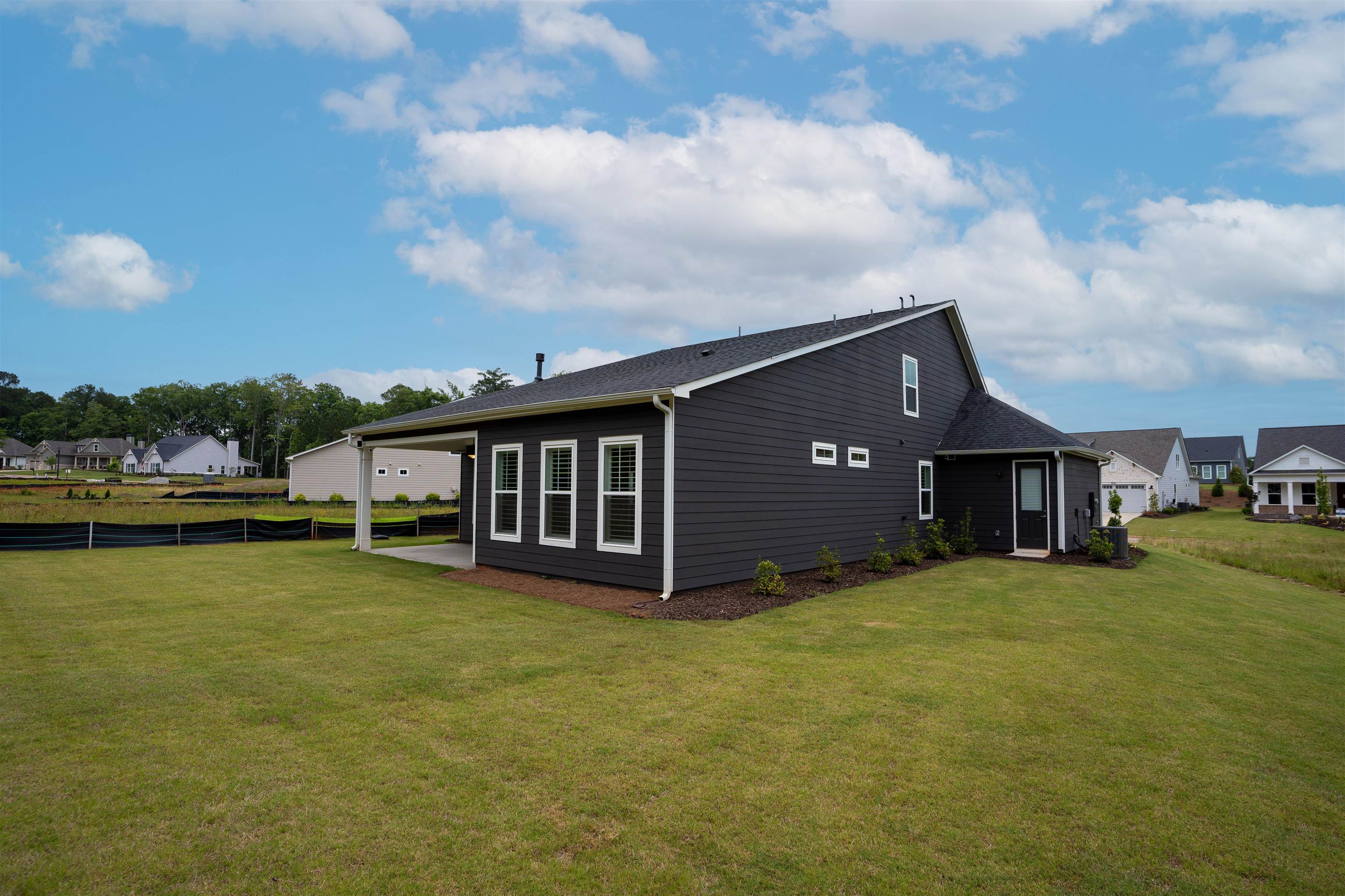 1041 PROVIDENCE LOOP