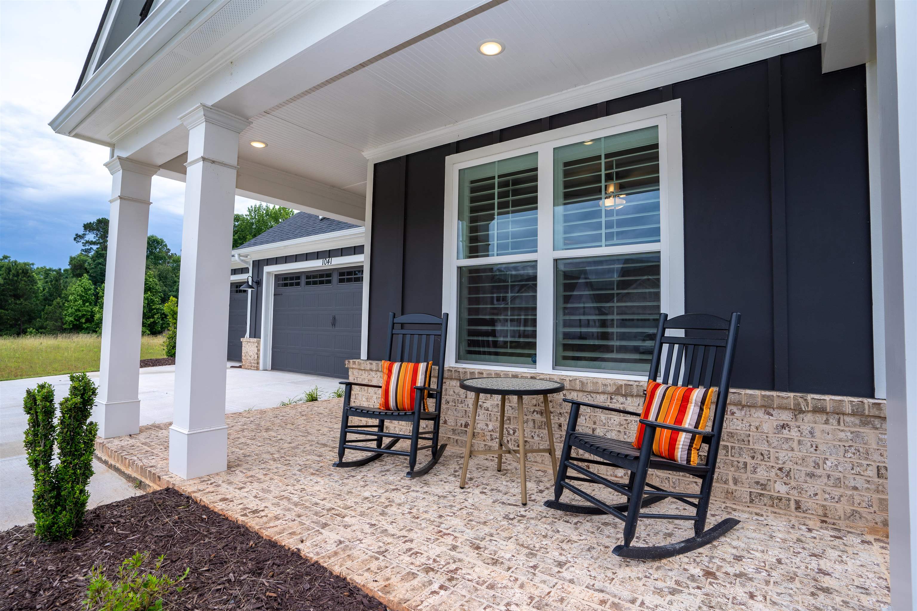 1041 PROVIDENCE LOOP