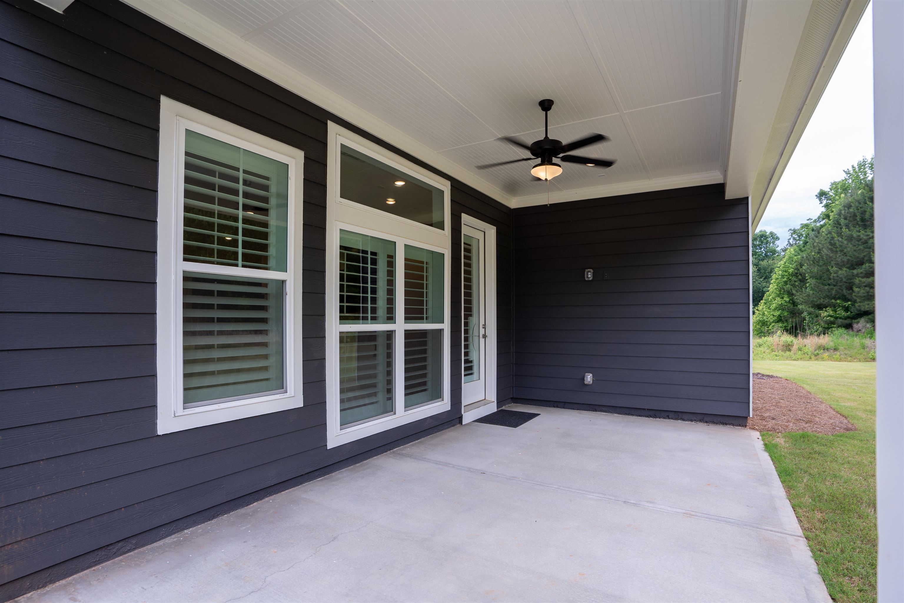 1041 PROVIDENCE LOOP