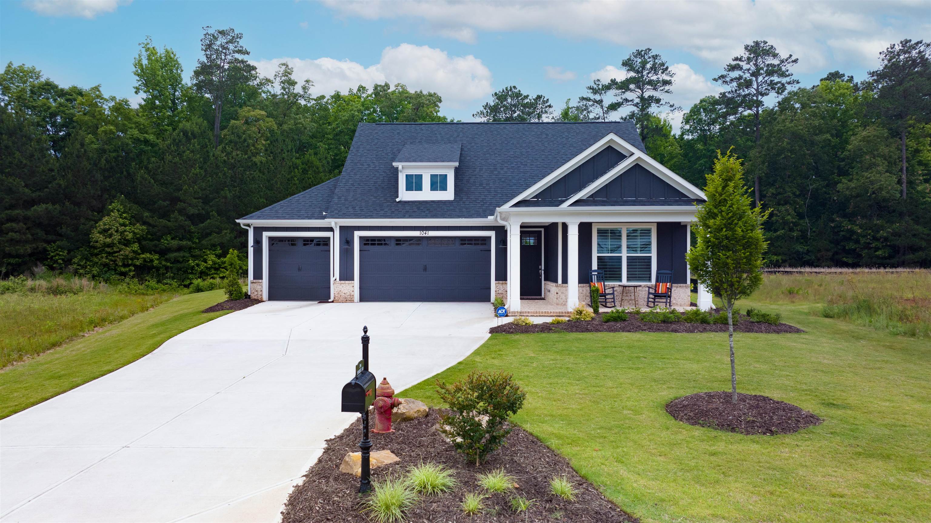 1041 PROVIDENCE LOOP