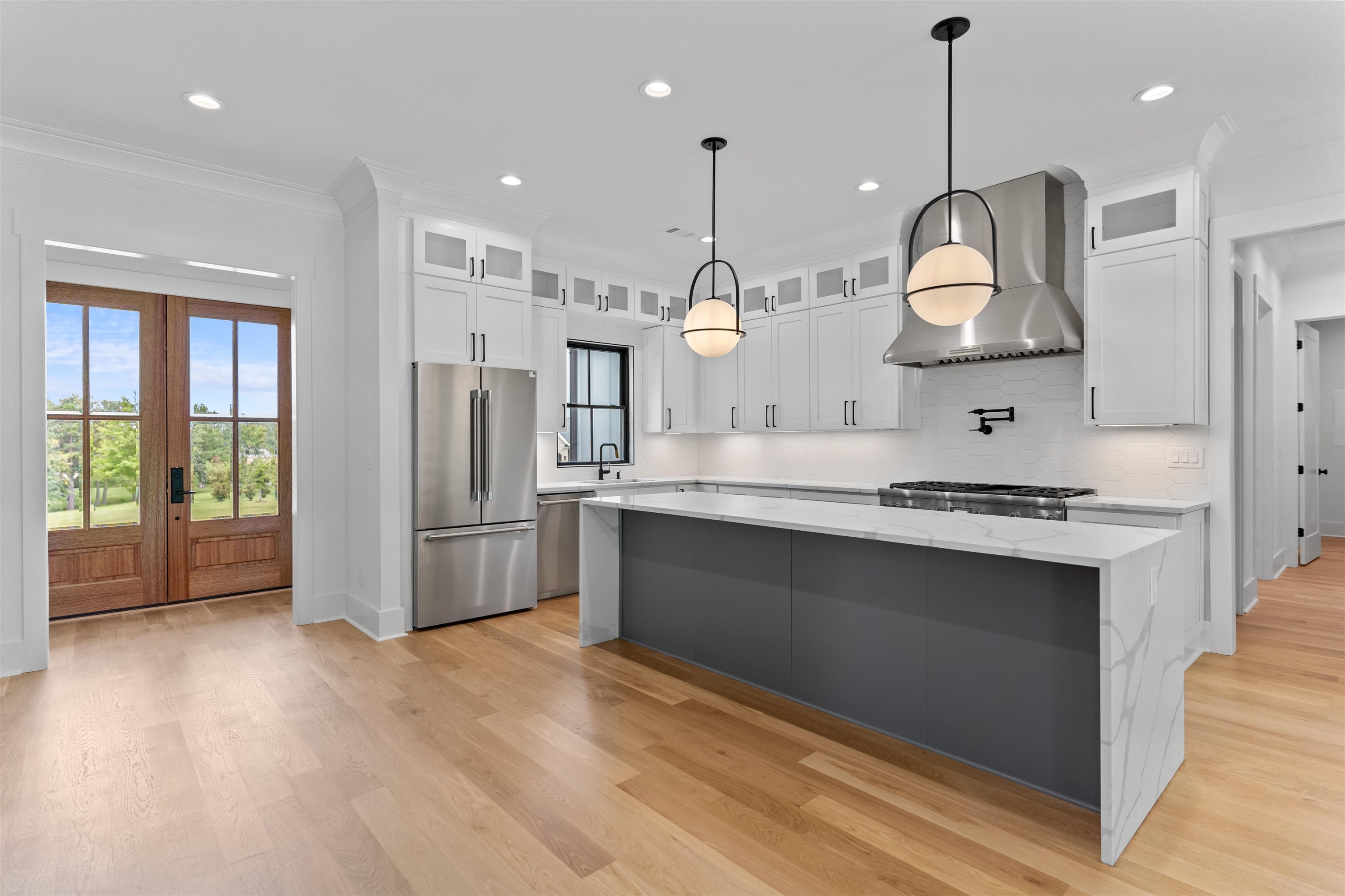 2038 CLEARWATER DRIVE