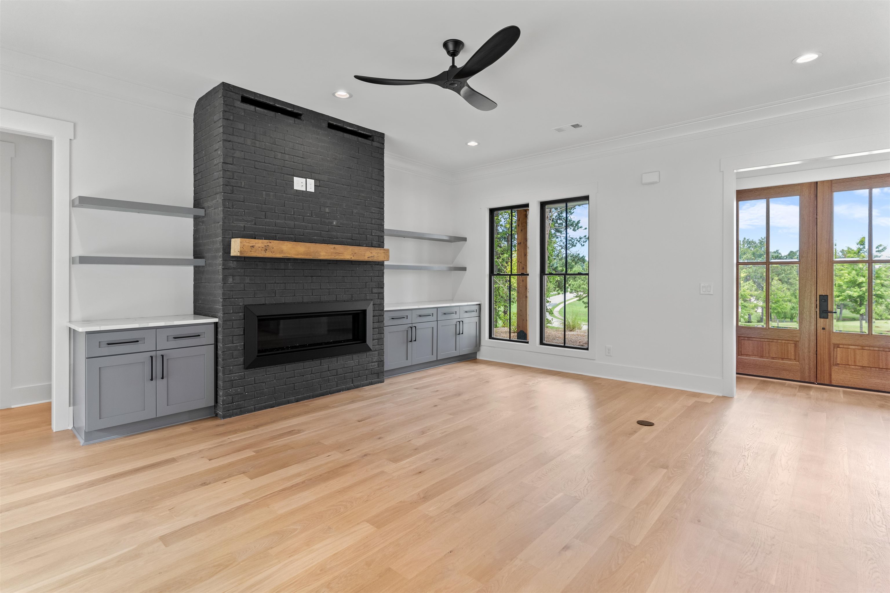 2038 CLEARWATER DRIVE