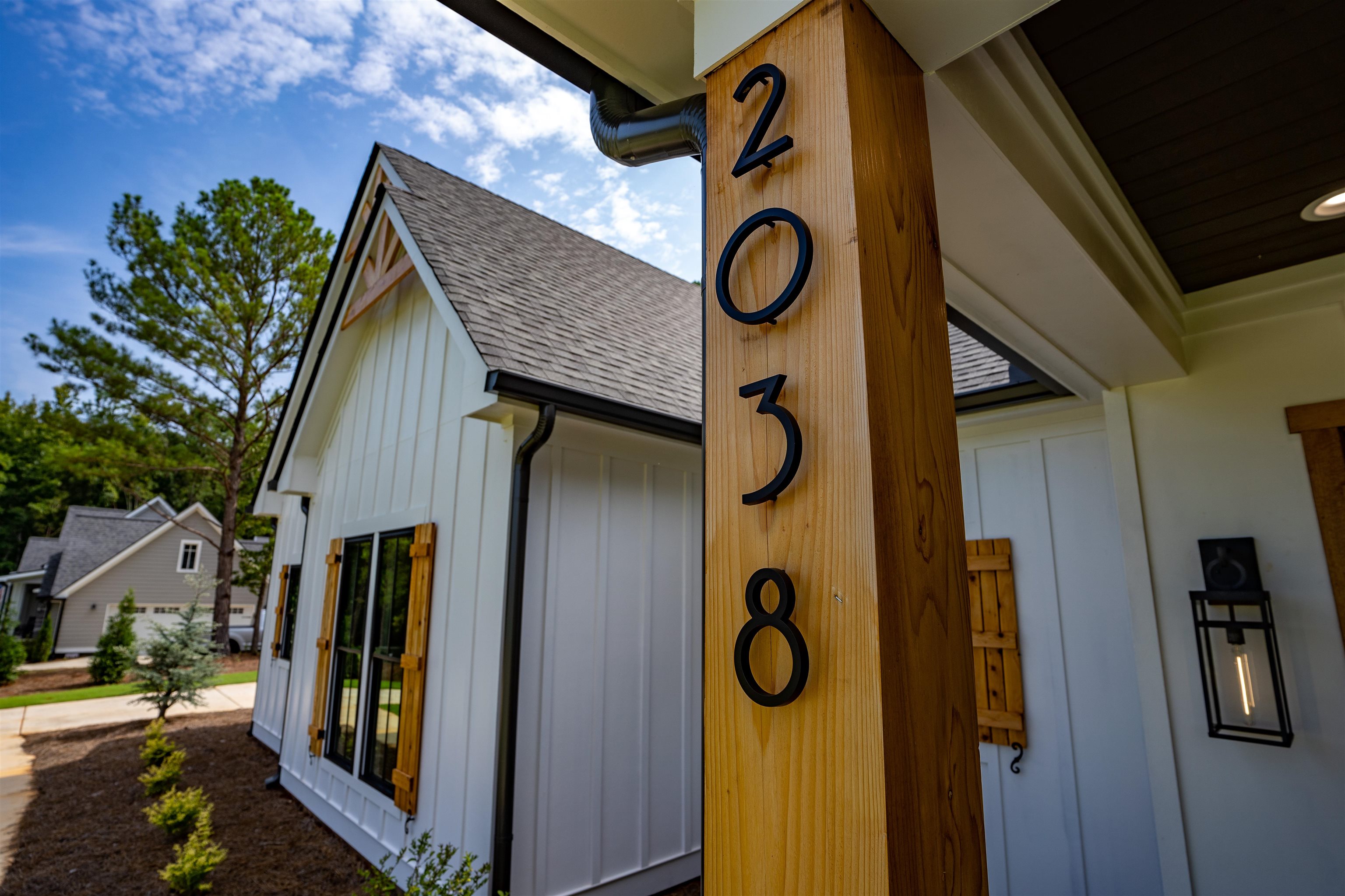 2038 CLEARWATER DRIVE