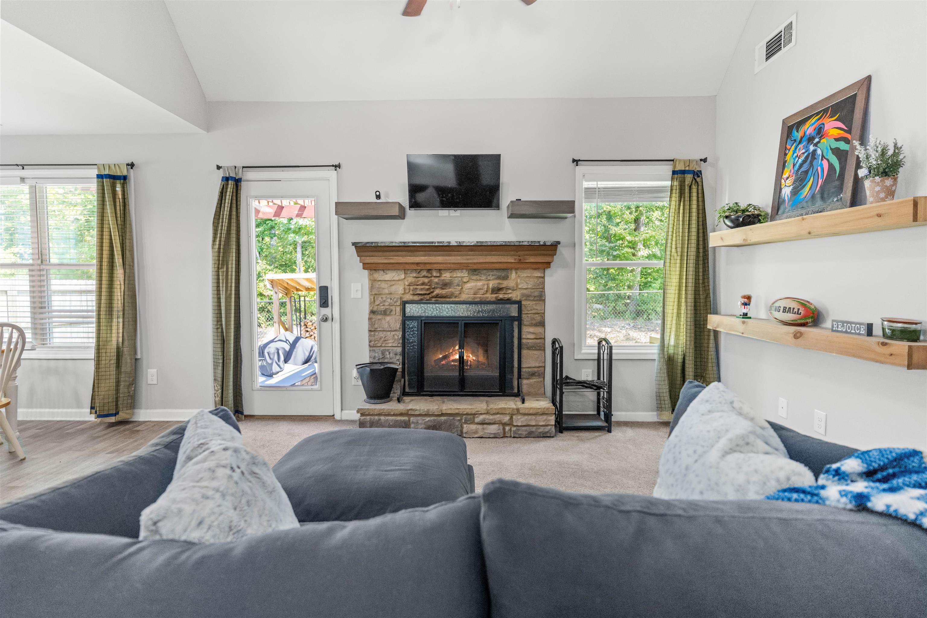 128 MISTY GROVE LANE