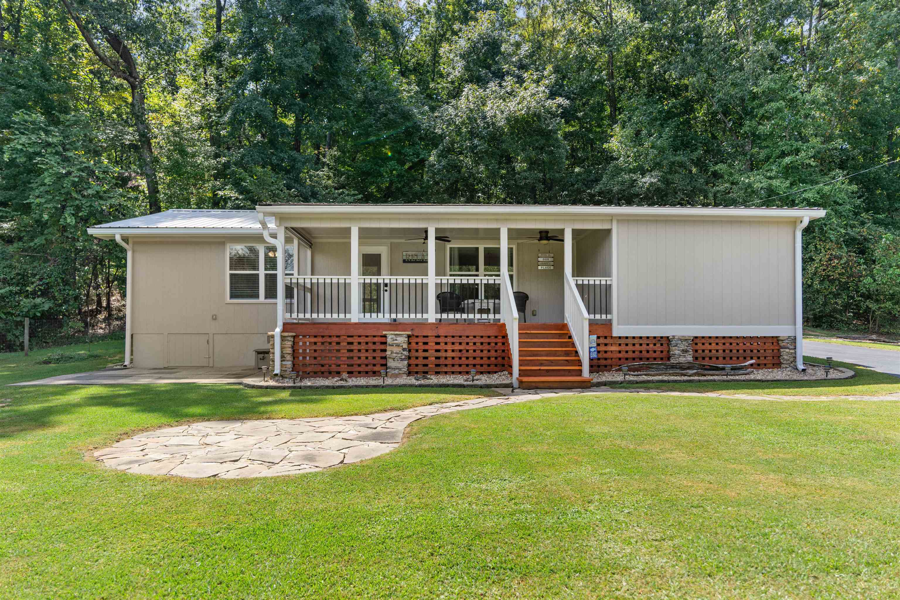 1571 INDIAN WOODS DRIVE