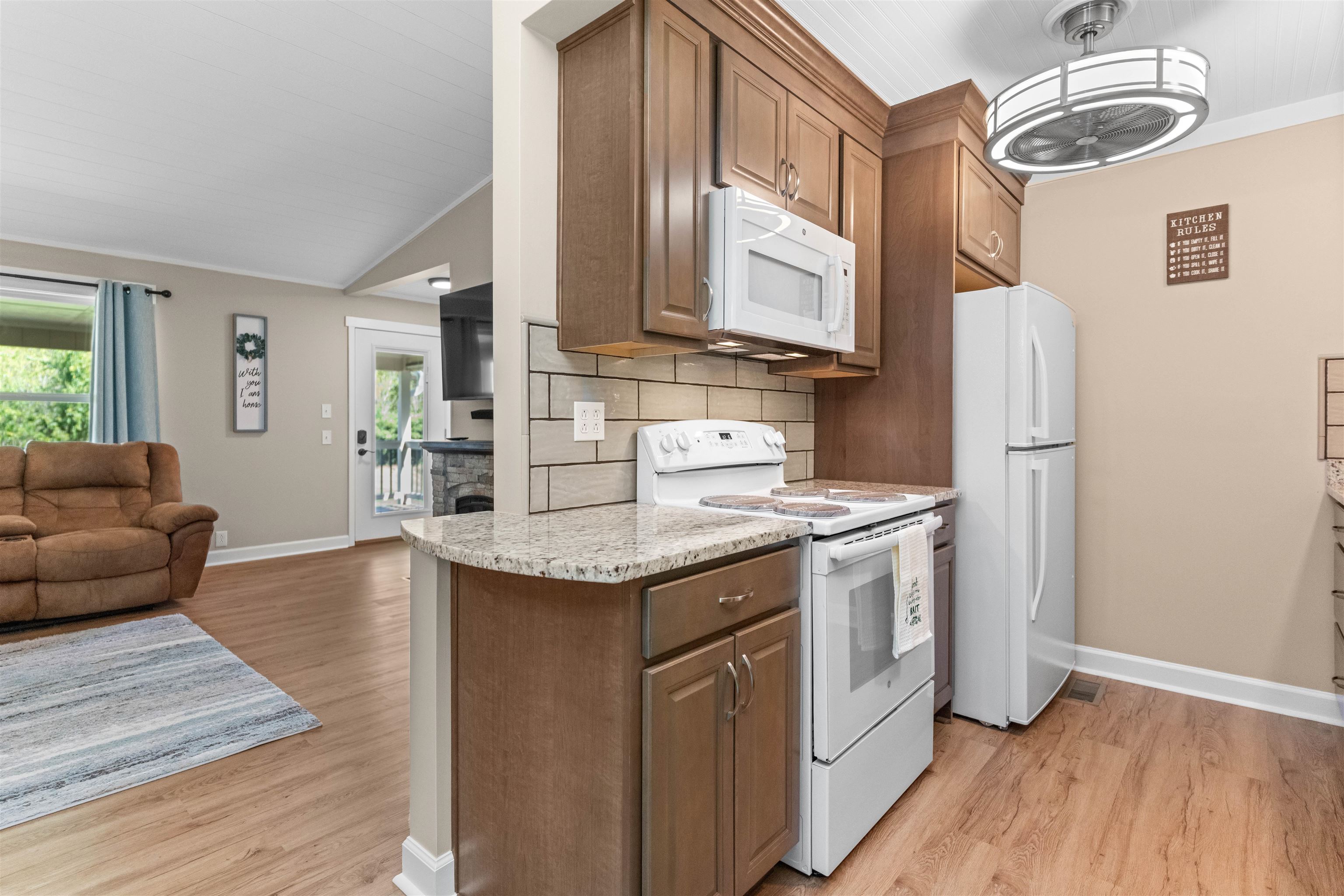 1571 INDIAN WOODS DRIVE