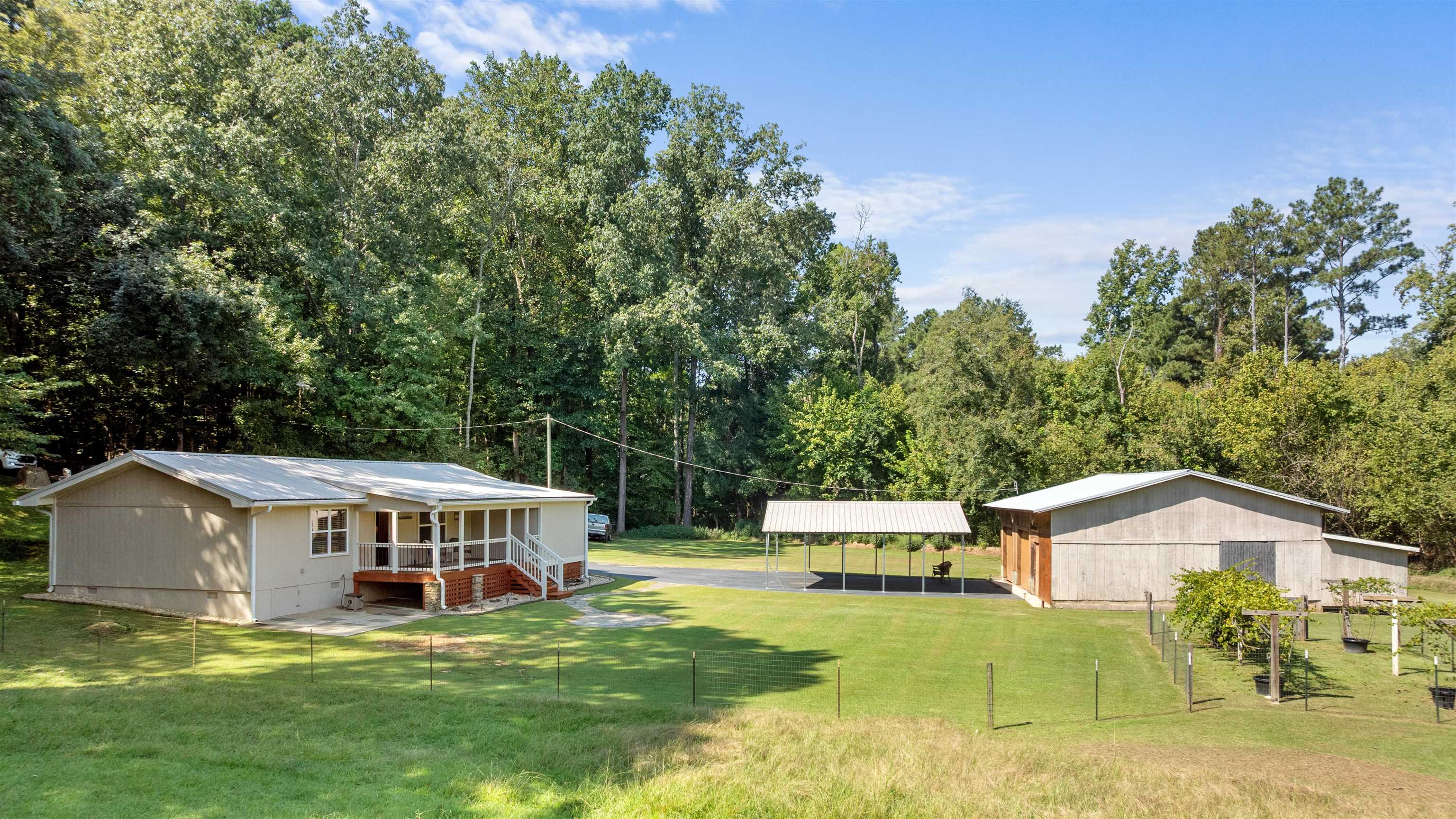 1571 INDIAN WOODS DRIVE