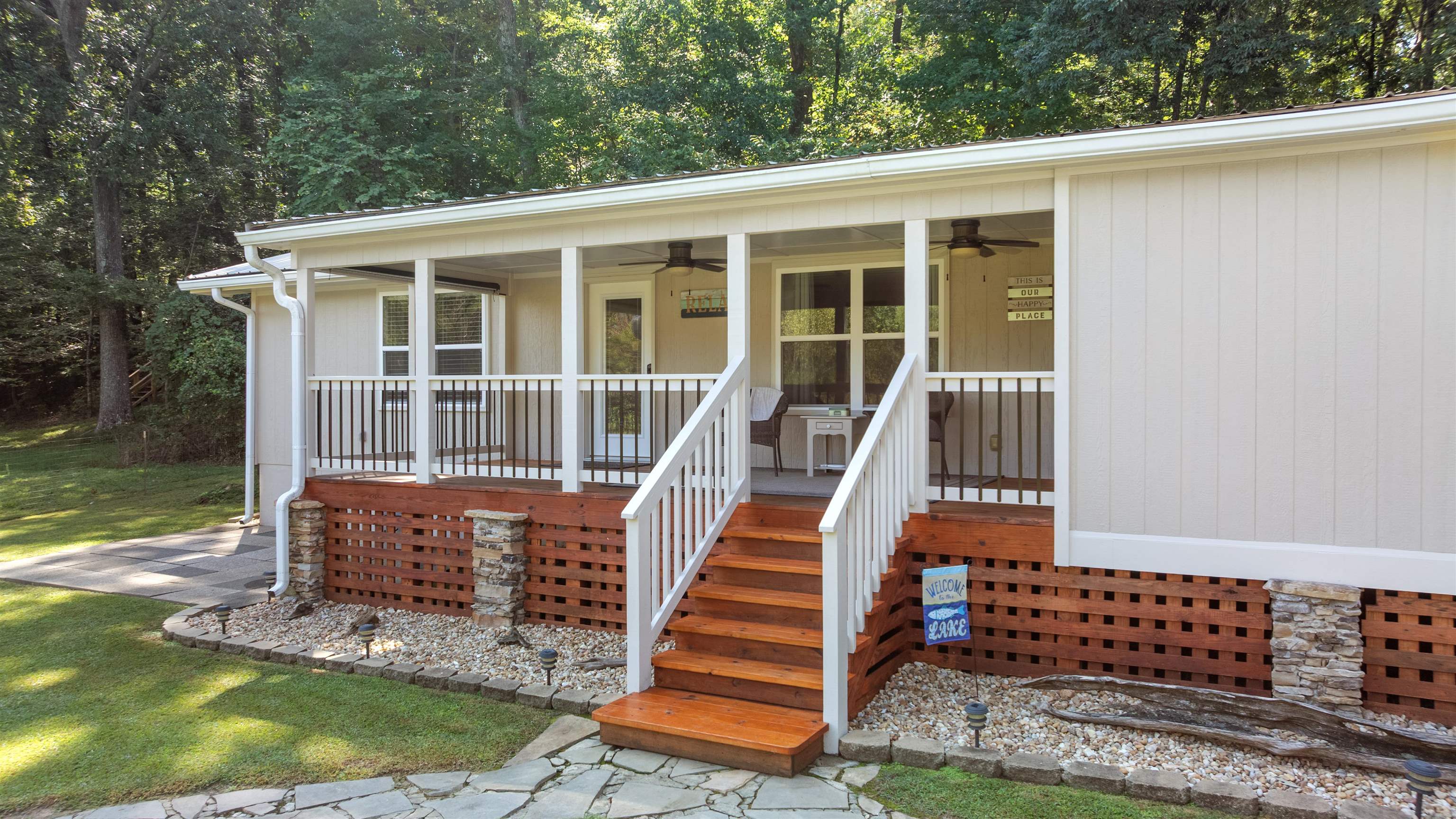 1571 INDIAN WOODS DRIVE