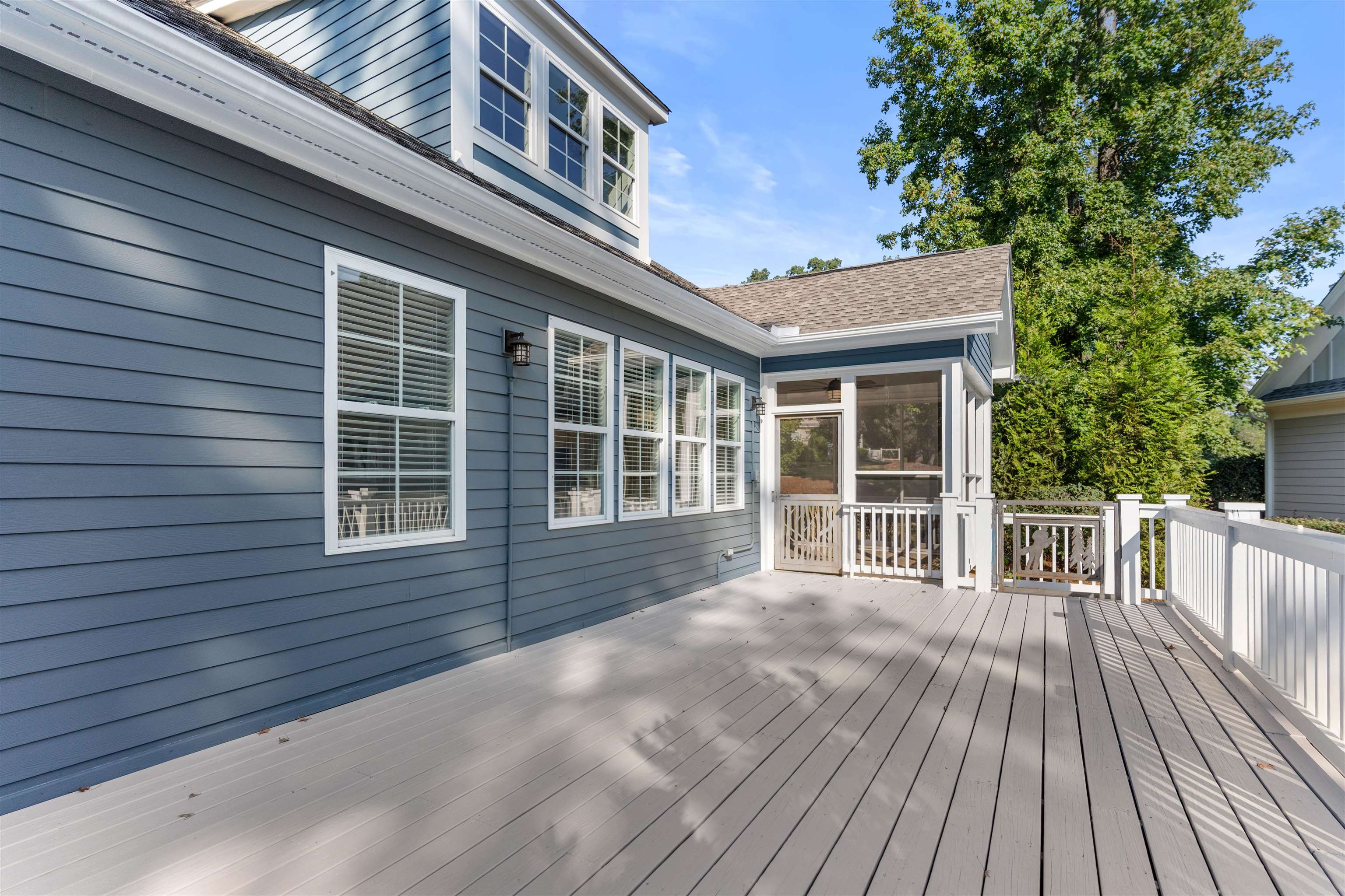 1100 MIRA VISTA COVE