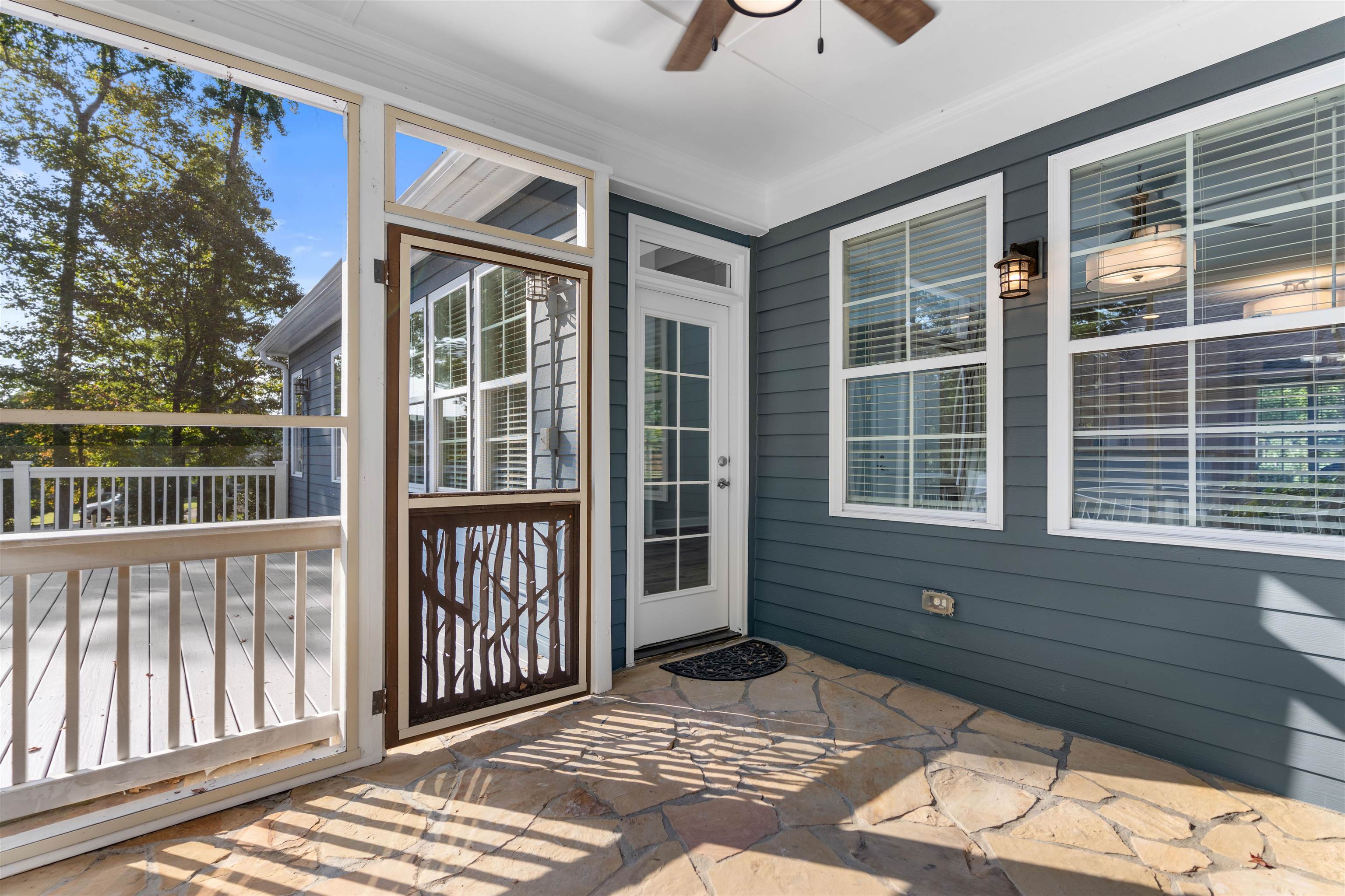 1100 MIRA VISTA COVE