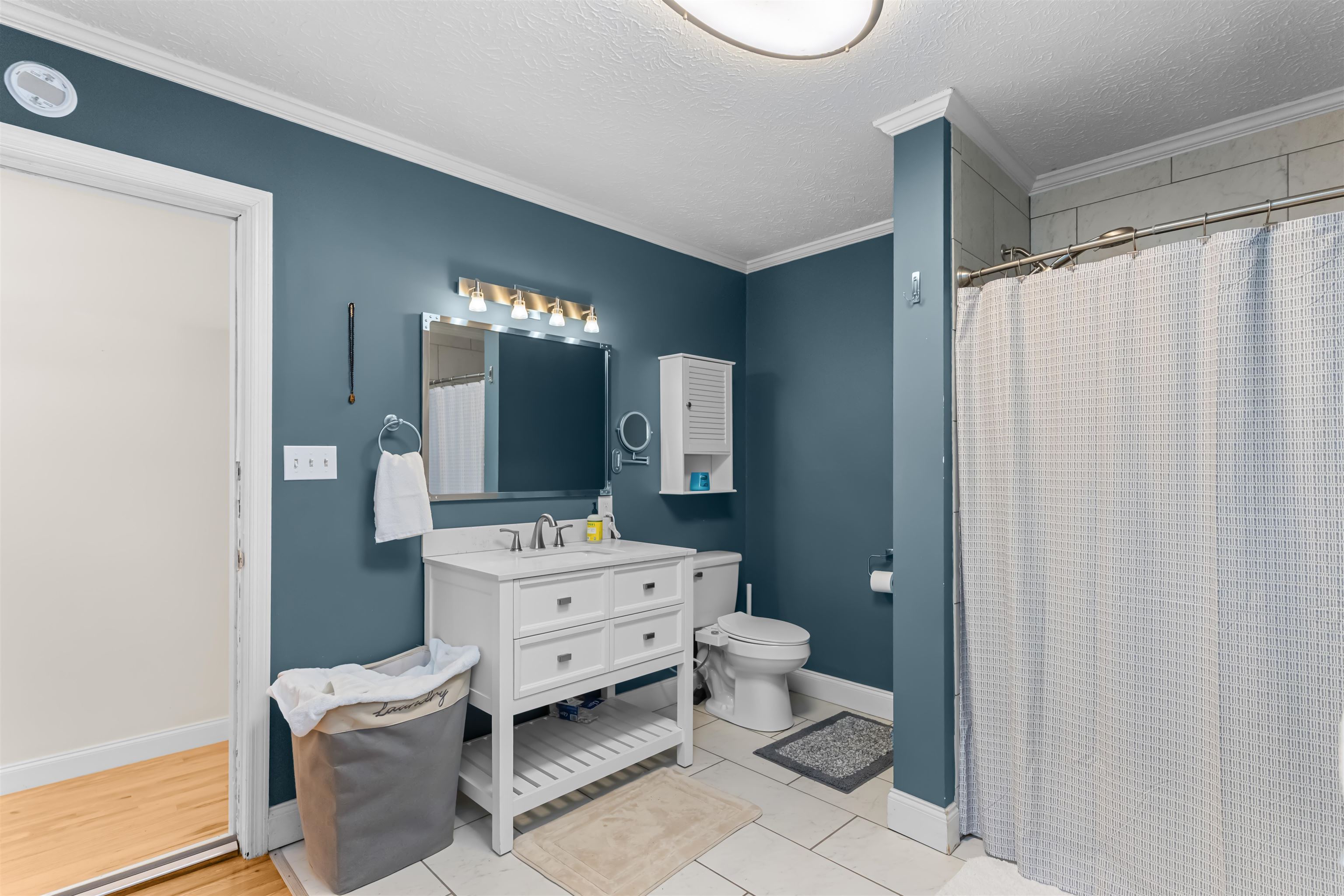155 ADMIRALITY WAY