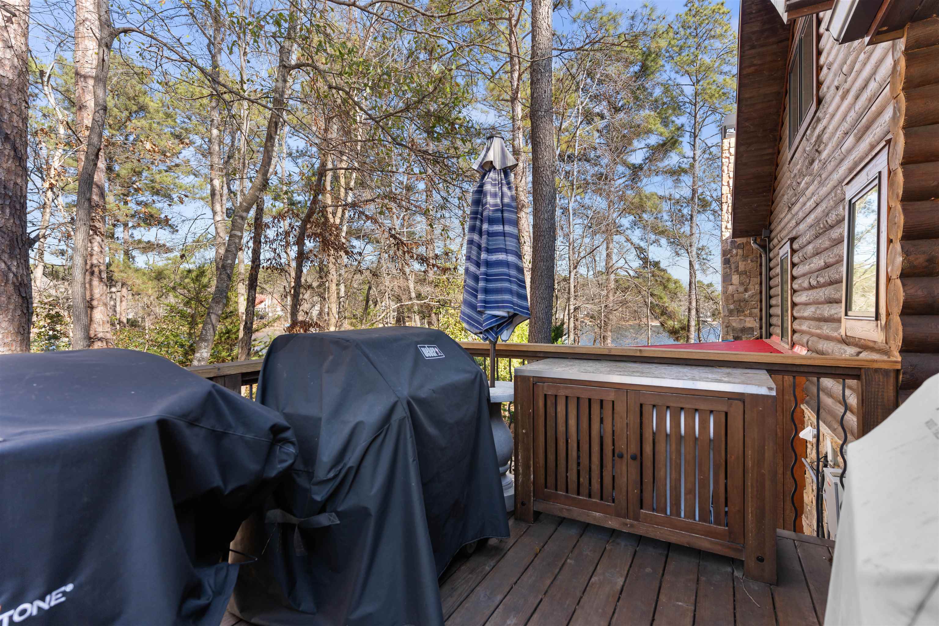 125 ROCK ISLAND LANE