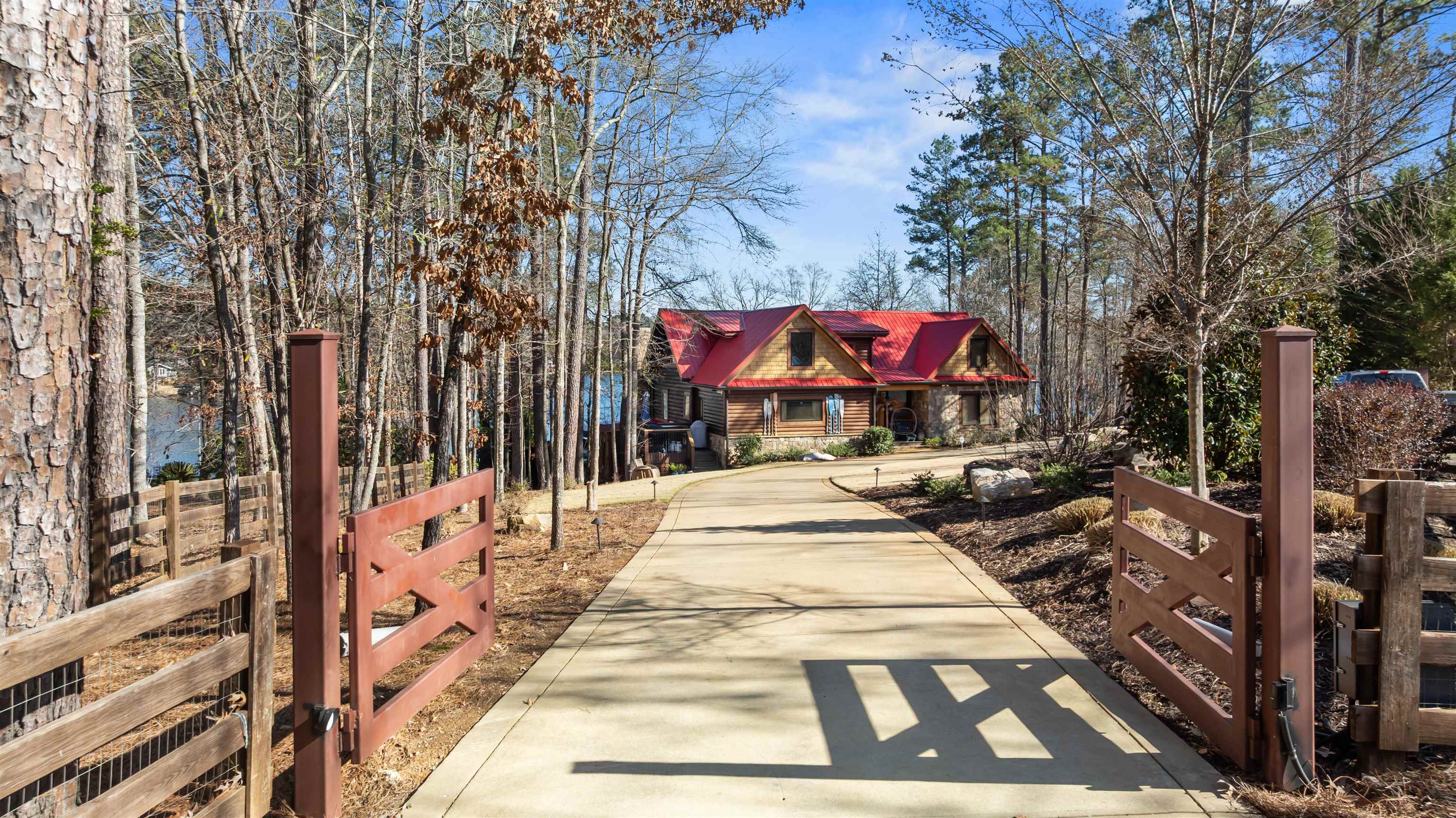 125 ROCK ISLAND LANE