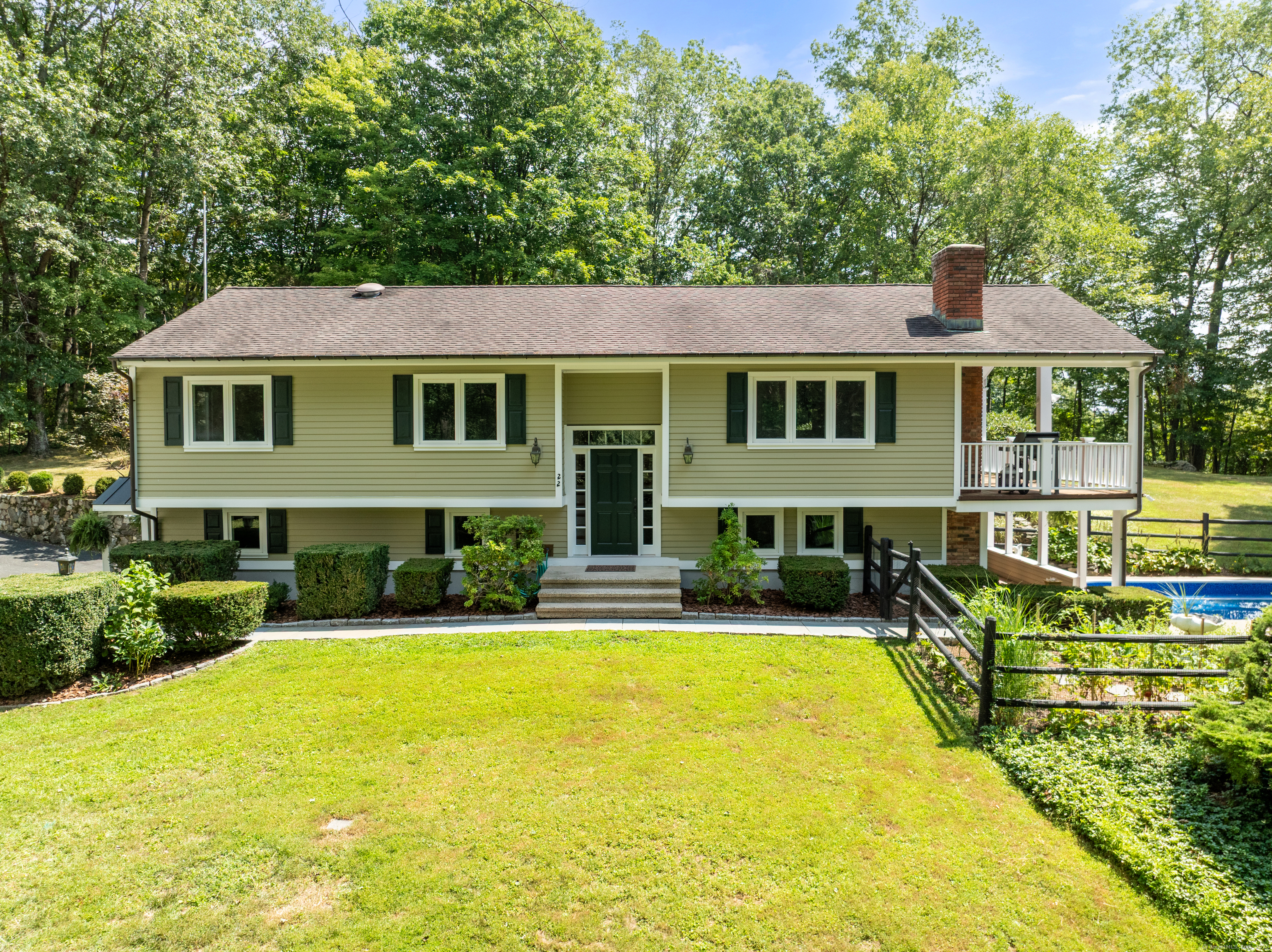 22 Peaceable Street
