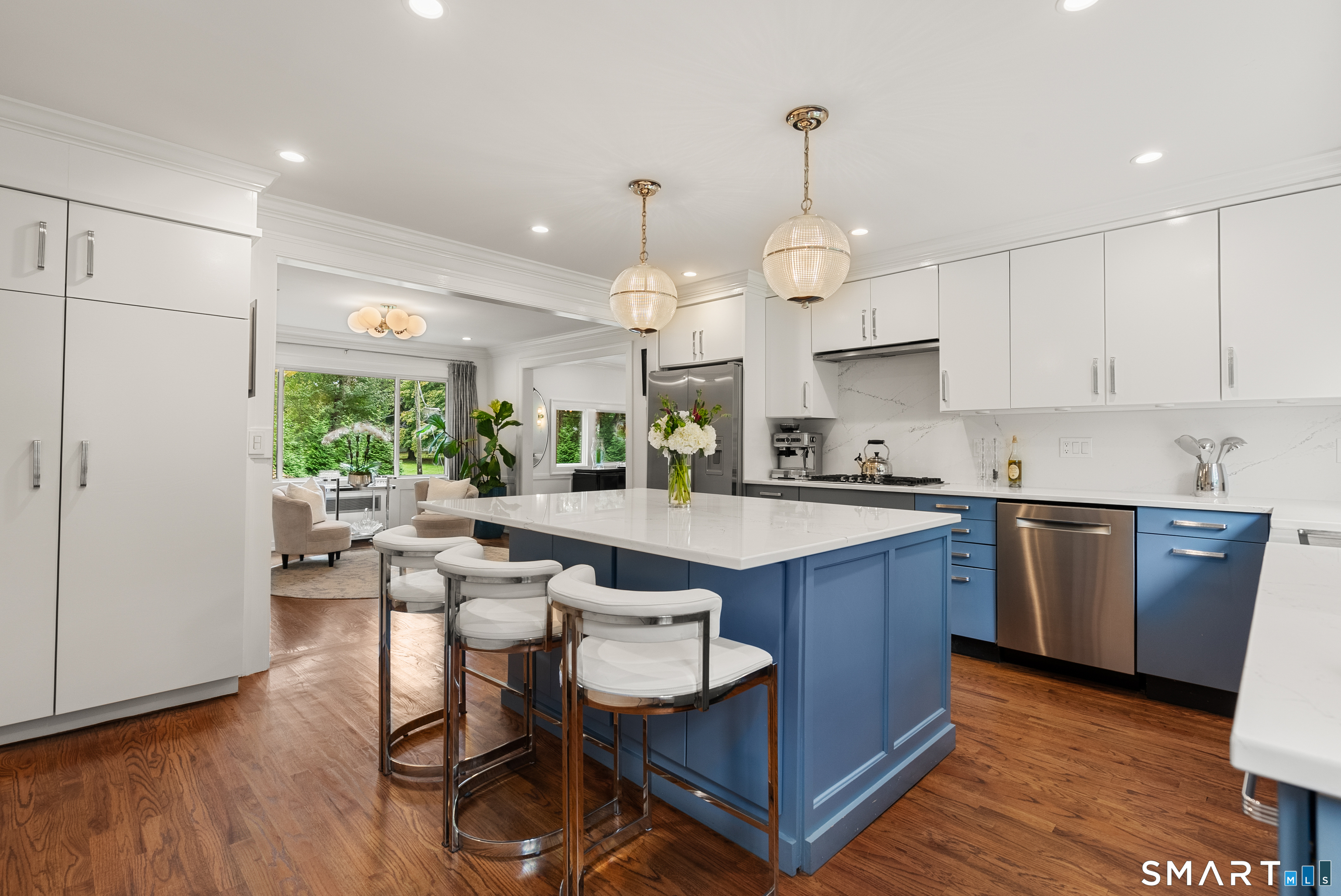 50 Kings Highway South