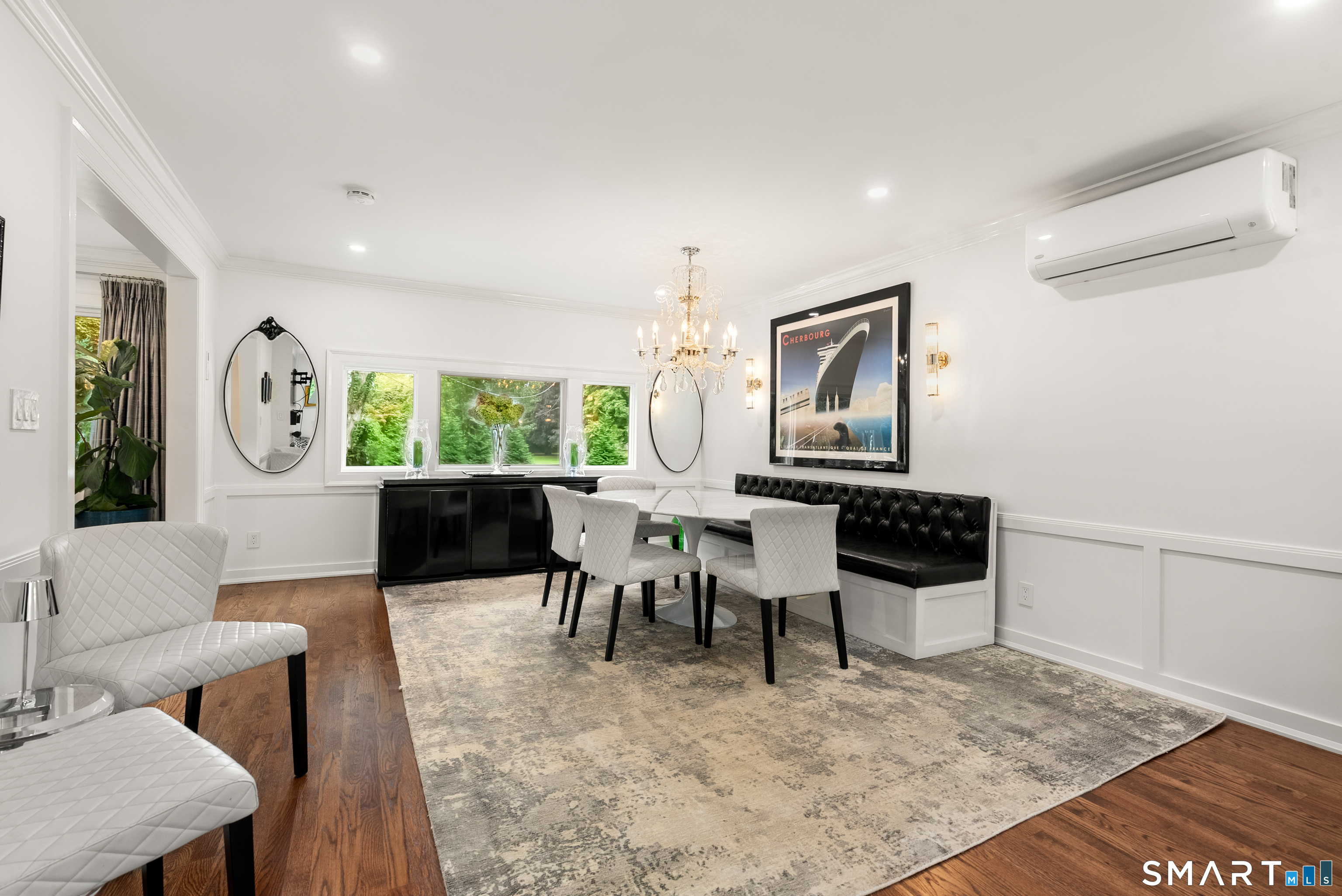 50 Kings Highway South