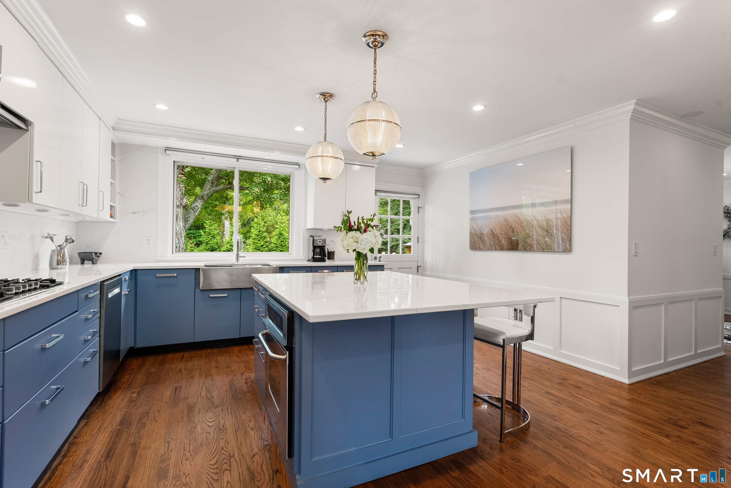 50 Kings Highway South