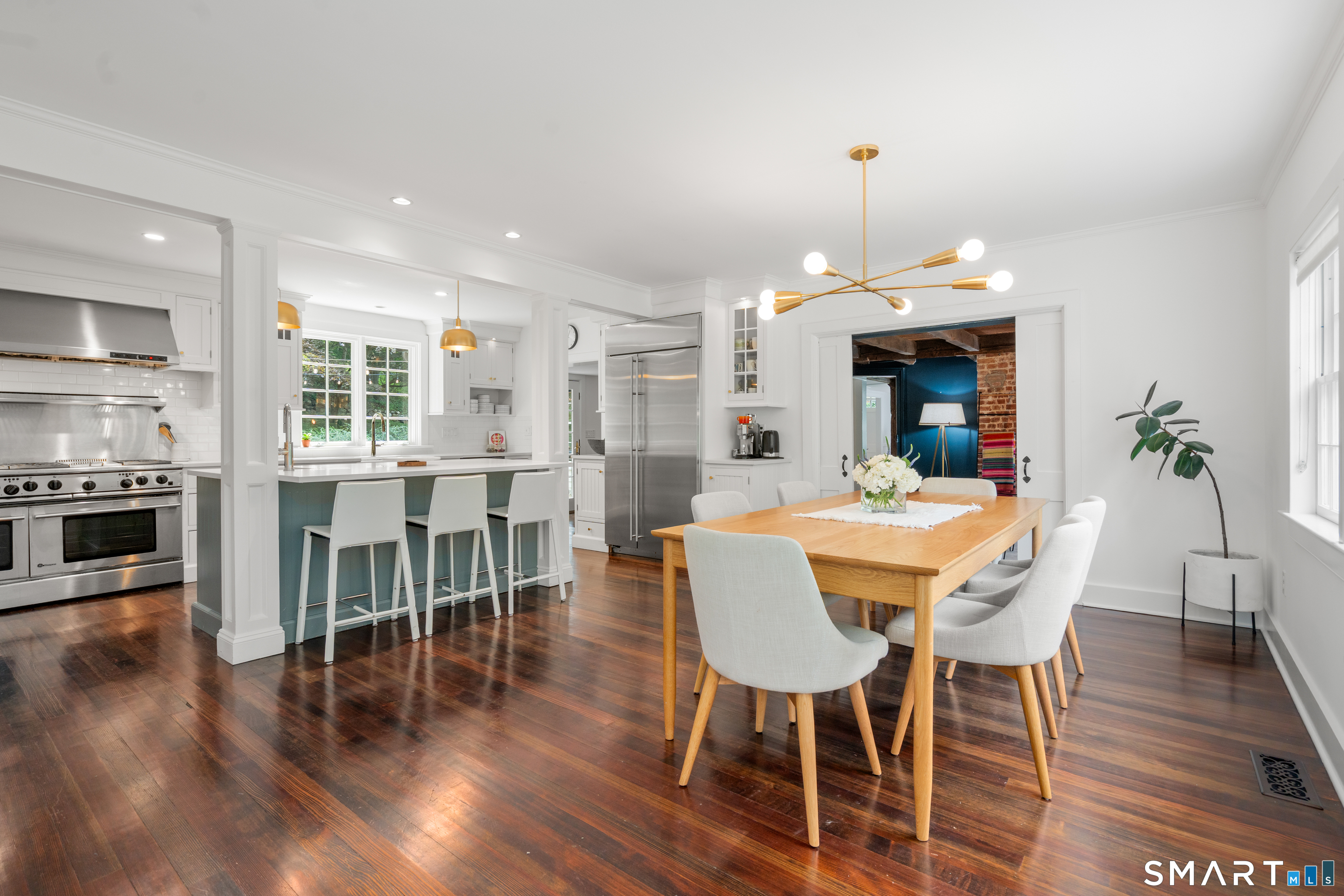 4 Crawford Road