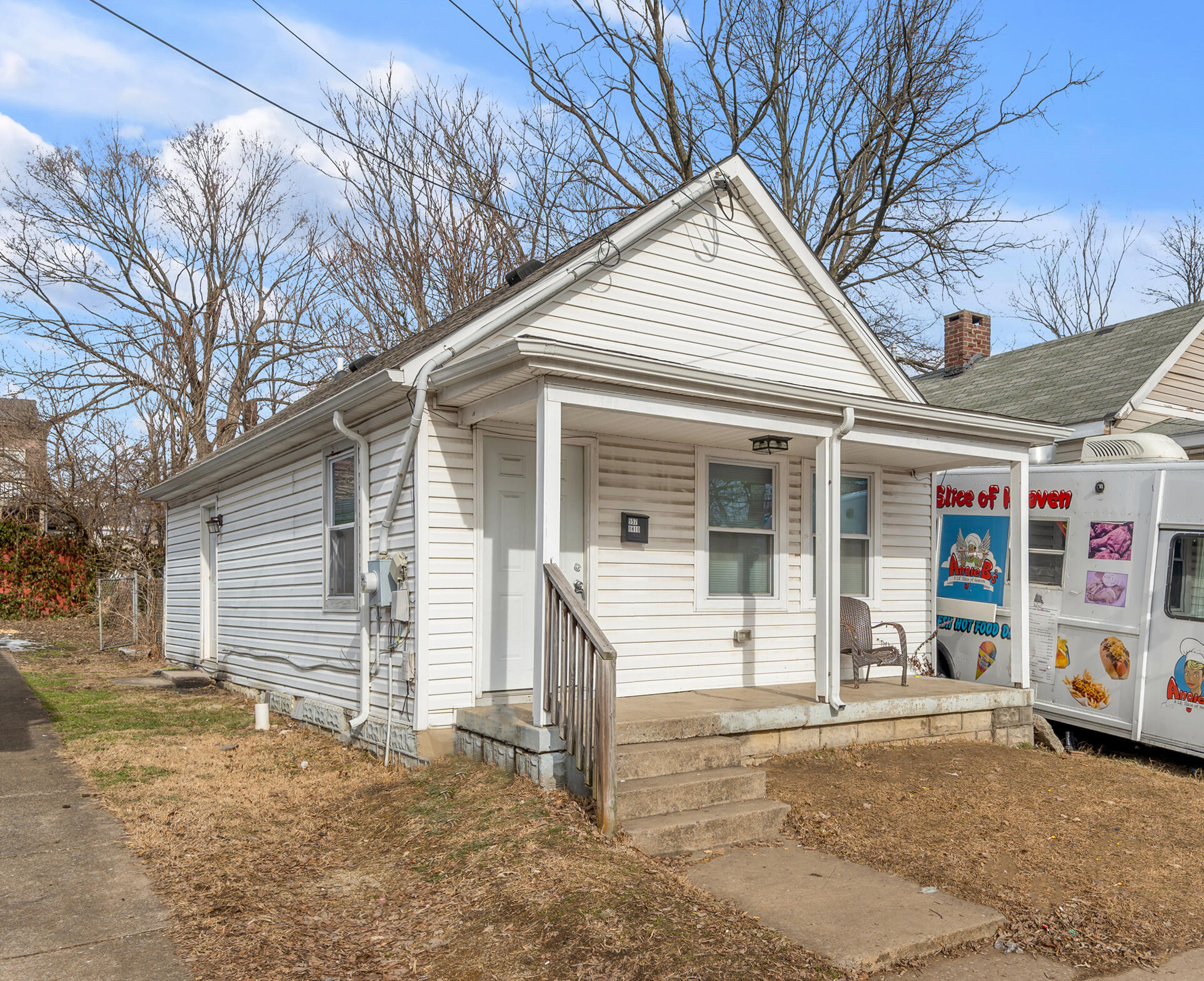 557 Ohio Street