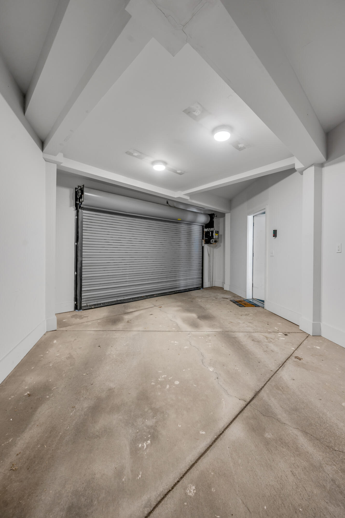 420 Lawrence Street, 102