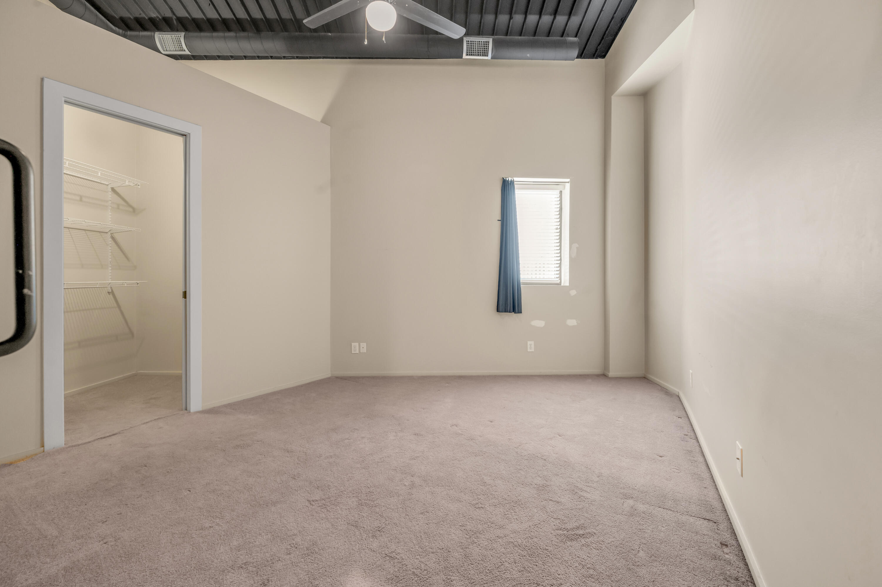 420 Lawrence Street, 102