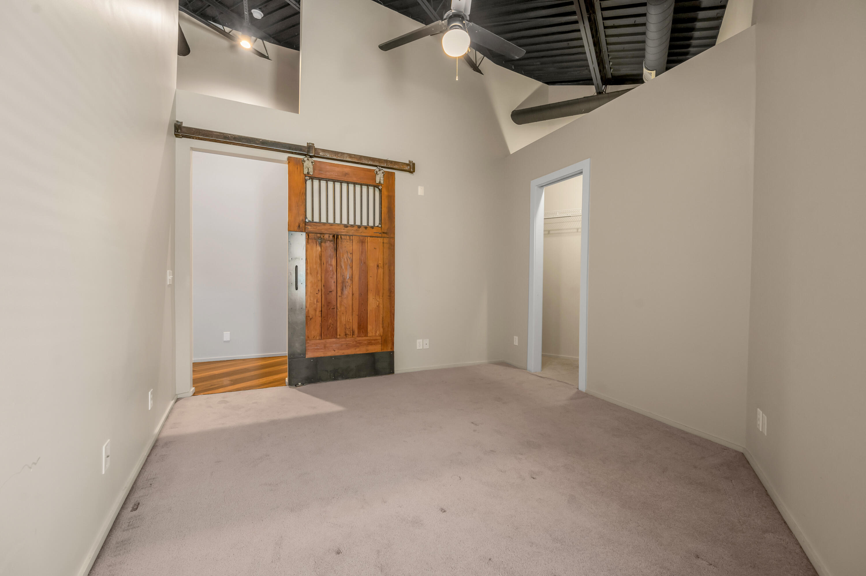 420 Lawrence Street, 102