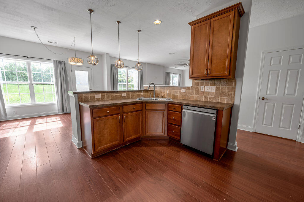 2868 Majestic View Walk