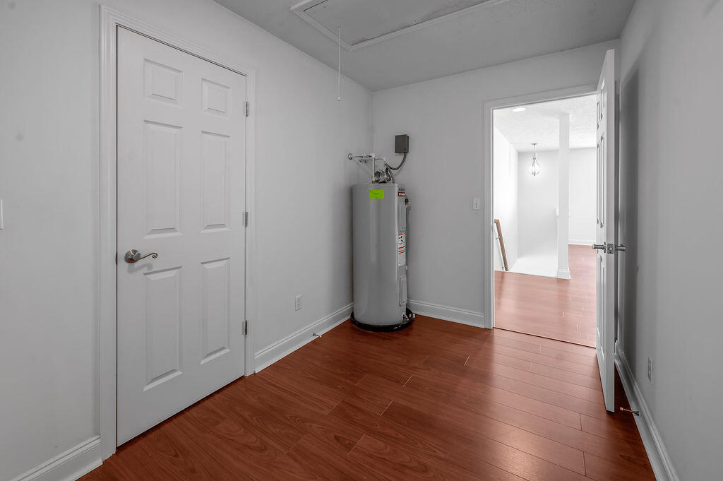 2868 Majestic View Walk