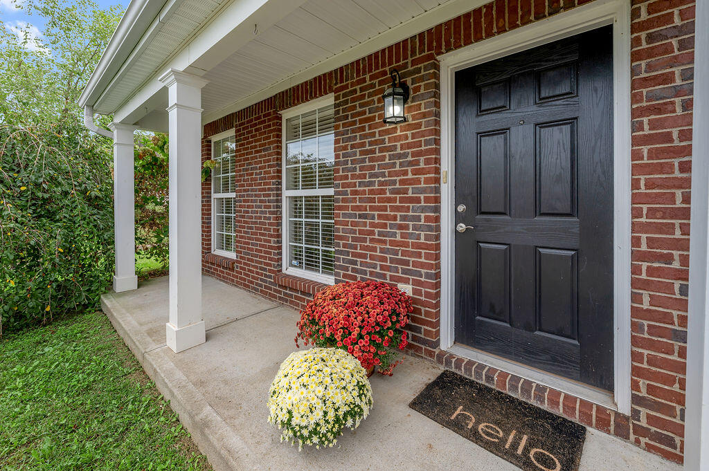 2868 Majestic View Walk