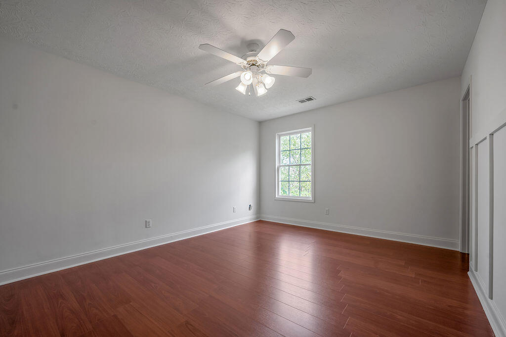 2868 Majestic View Walk