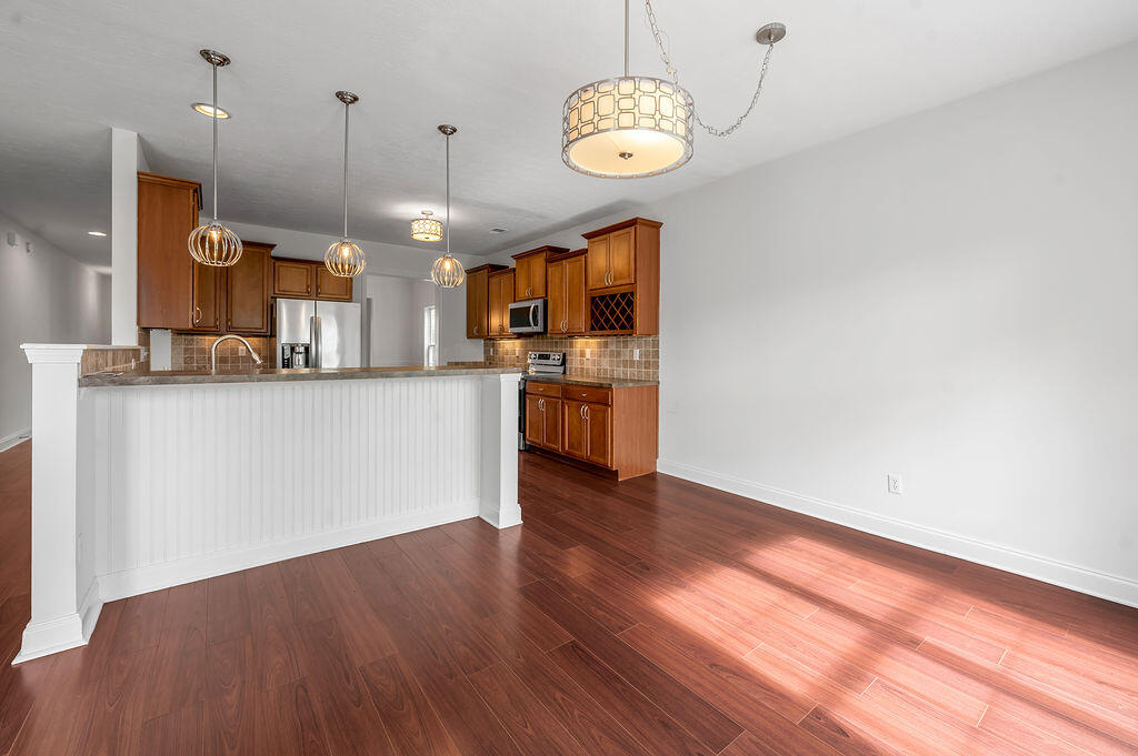 2868 Majestic View Walk