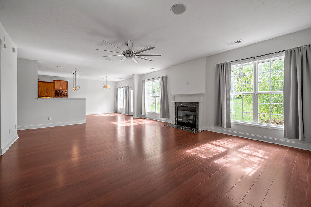 2868 Majestic View Walk