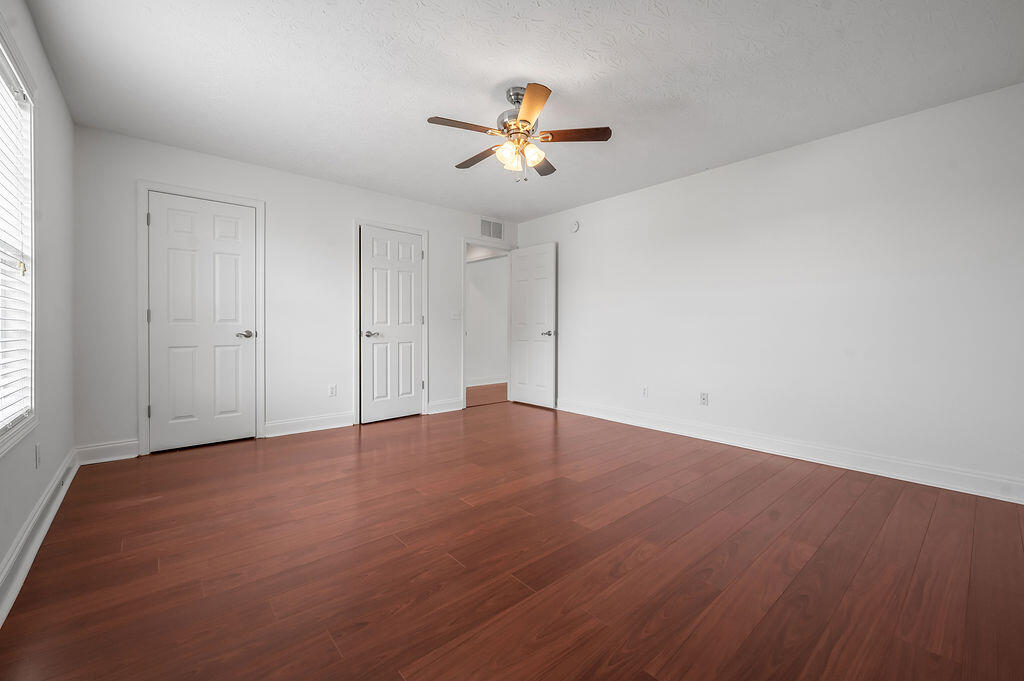 2868 Majestic View Walk