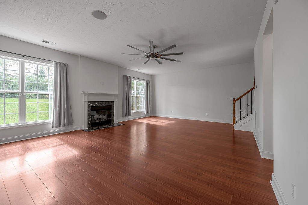 2868 Majestic View Walk