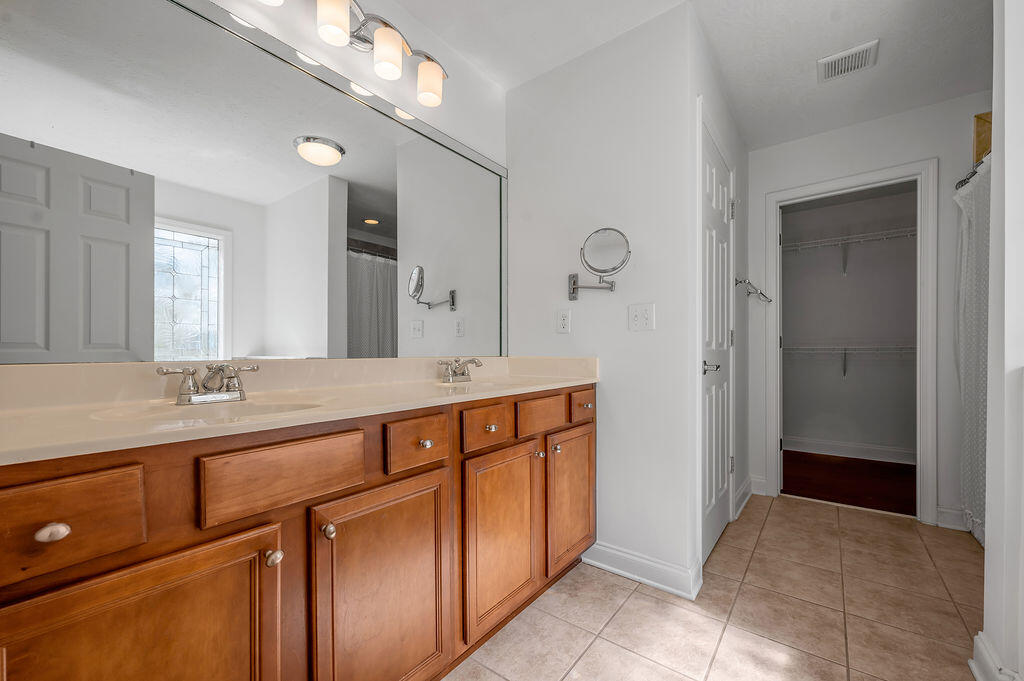 2868 Majestic View Walk