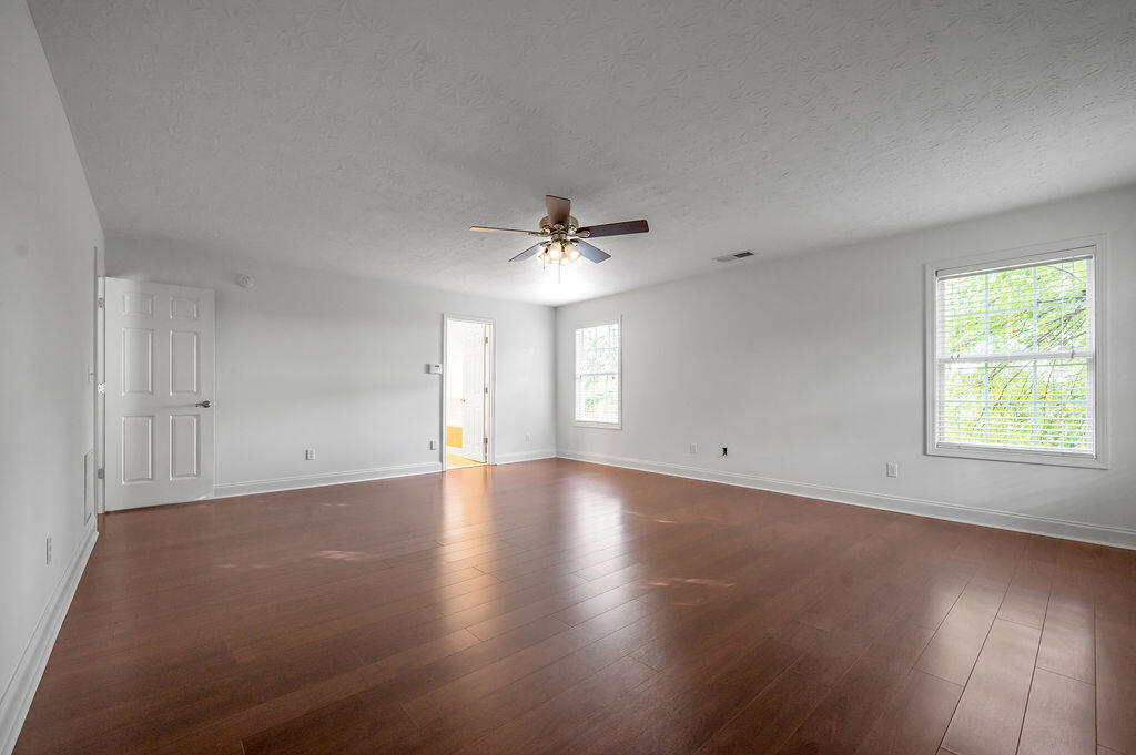 2868 Majestic View Walk