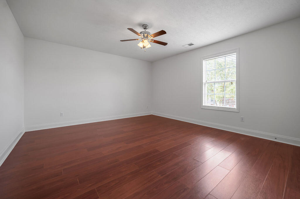 2868 Majestic View Walk