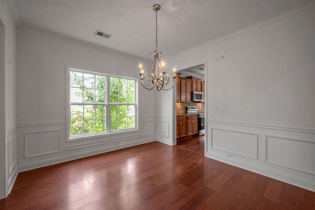 2868 Majestic View Walk