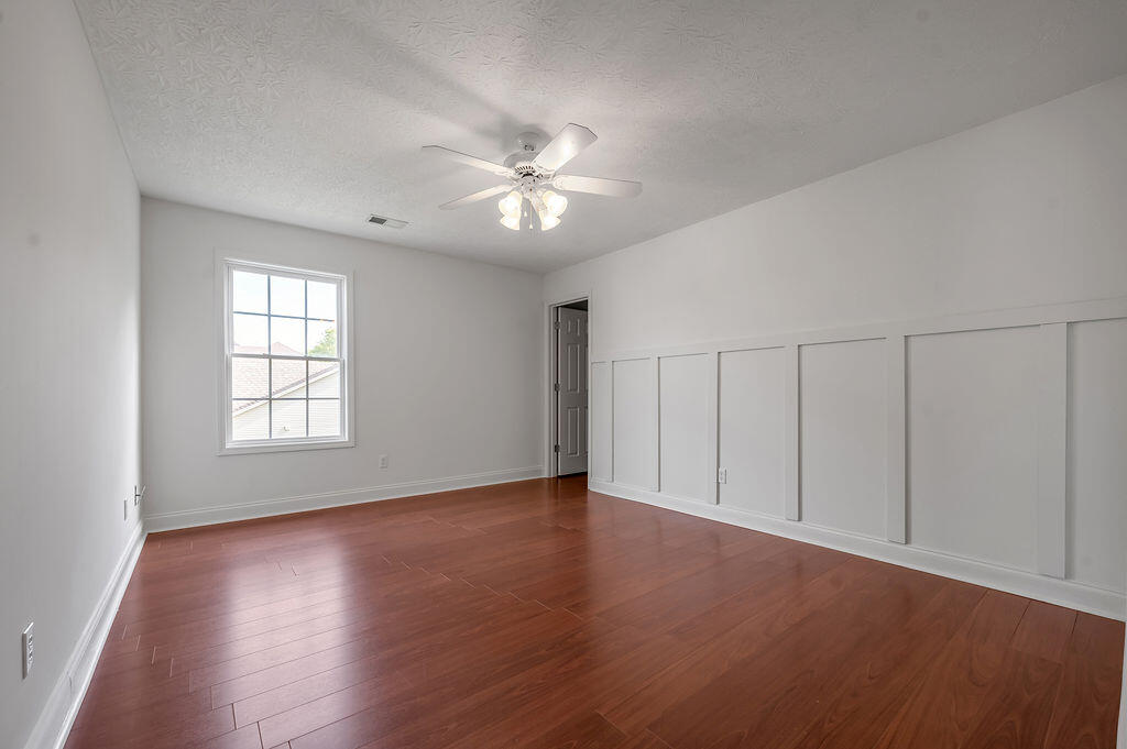 2868 Majestic View Walk