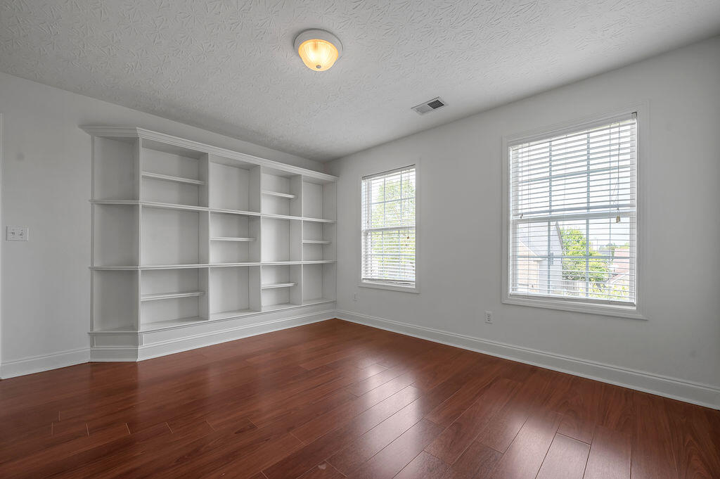 2868 Majestic View Walk