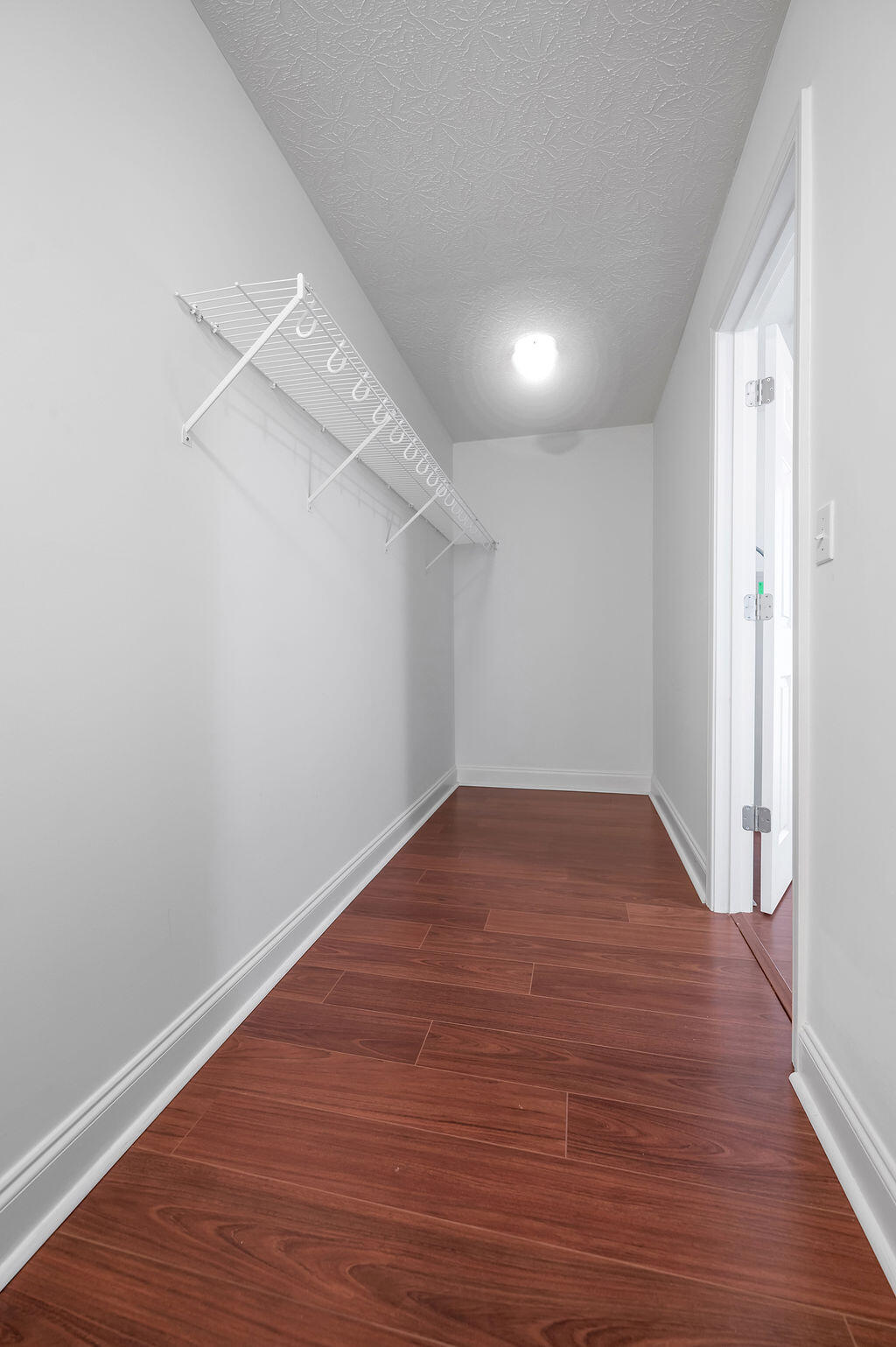 2868 Majestic View Walk