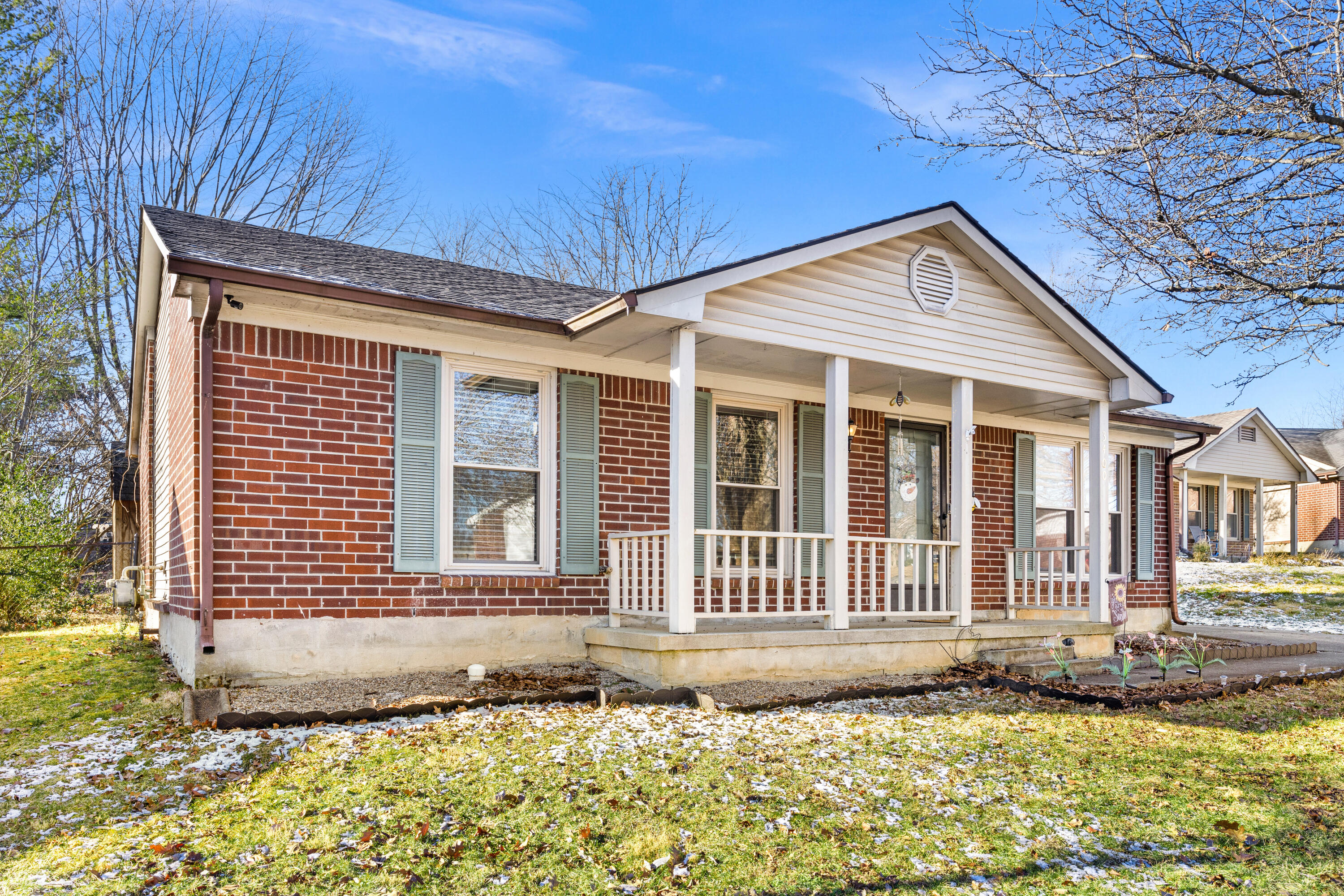 3400 Colonnade Drive