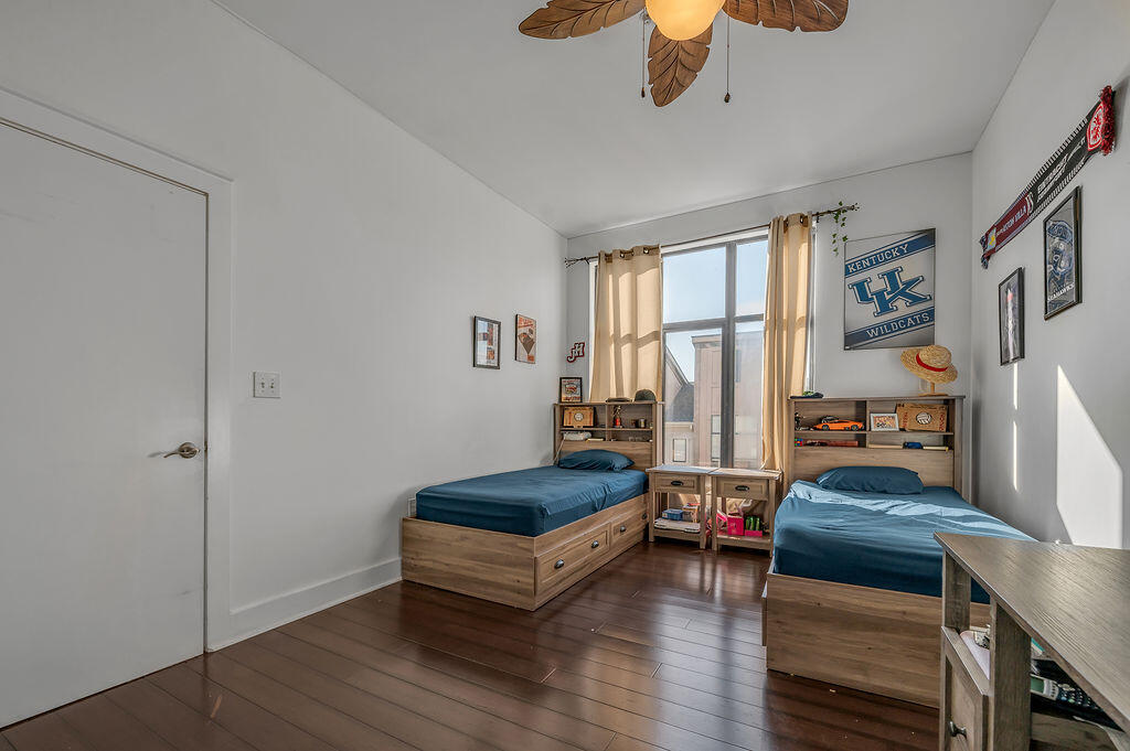 535 S Upper Street 400