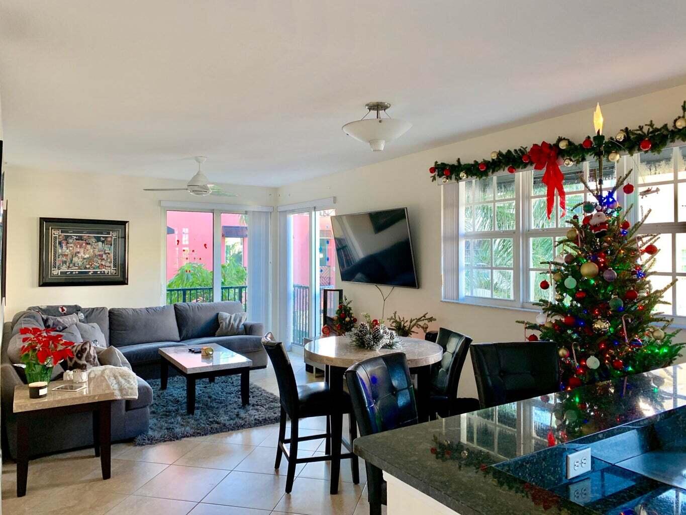 235 NE 1st Street 305
