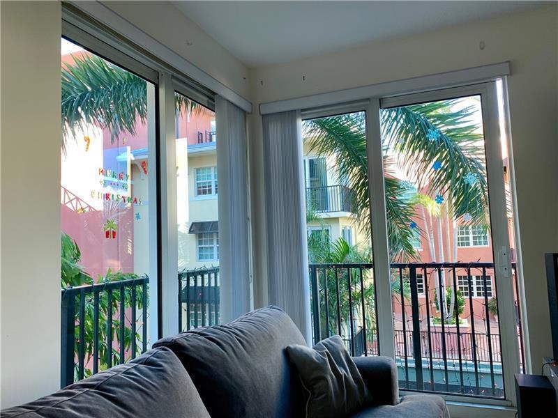 235 NE 1st Street 305