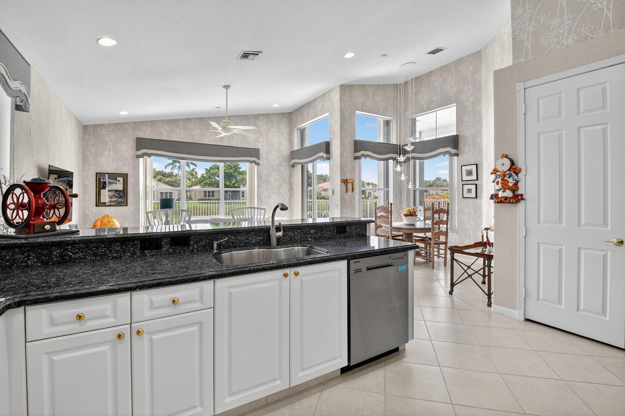 13202 Alhambra Lake Circle