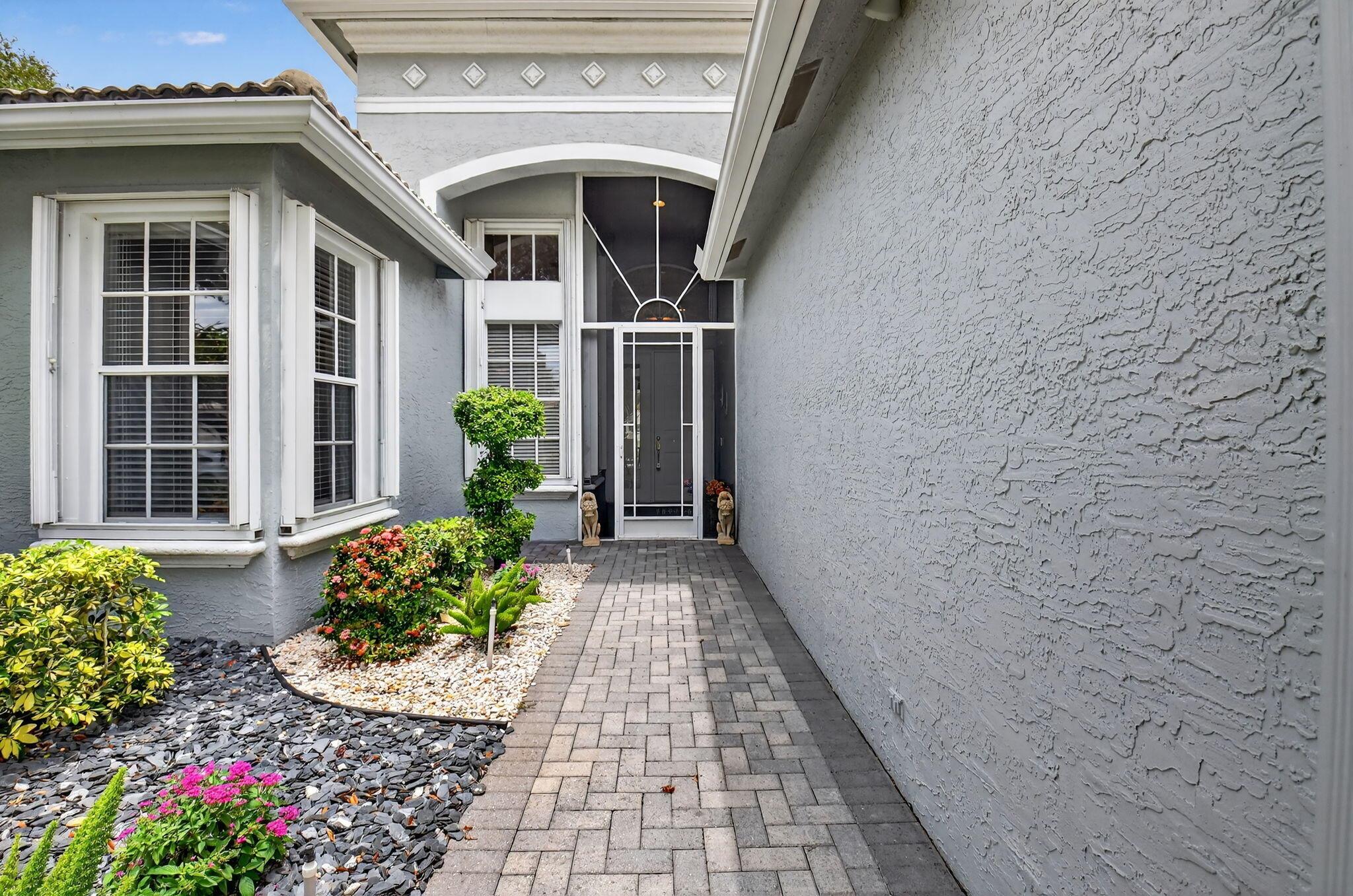 13202 Alhambra Lake Circle