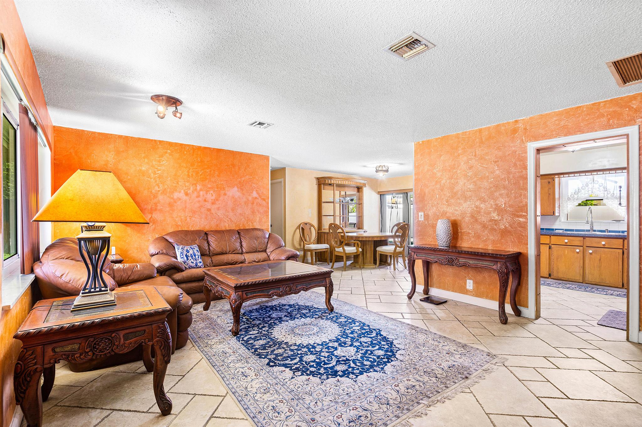 5811 SW 53rd Terrace