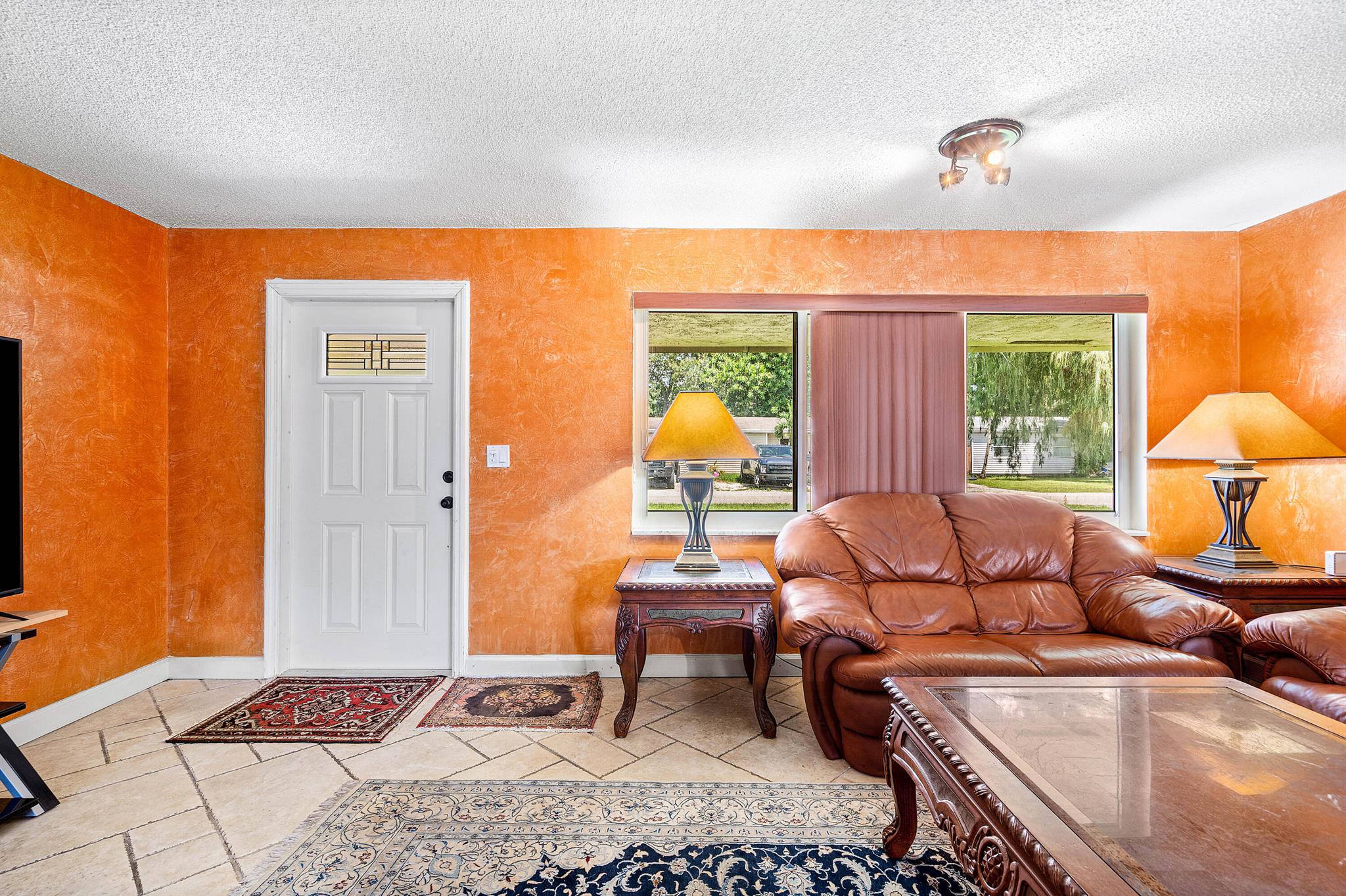 5811 SW 53rd Terrace