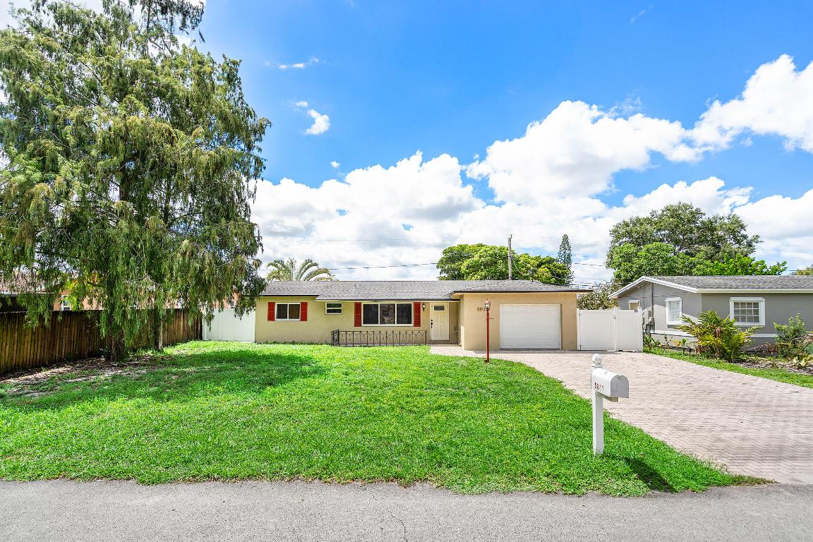 5811 SW 53rd Terrace